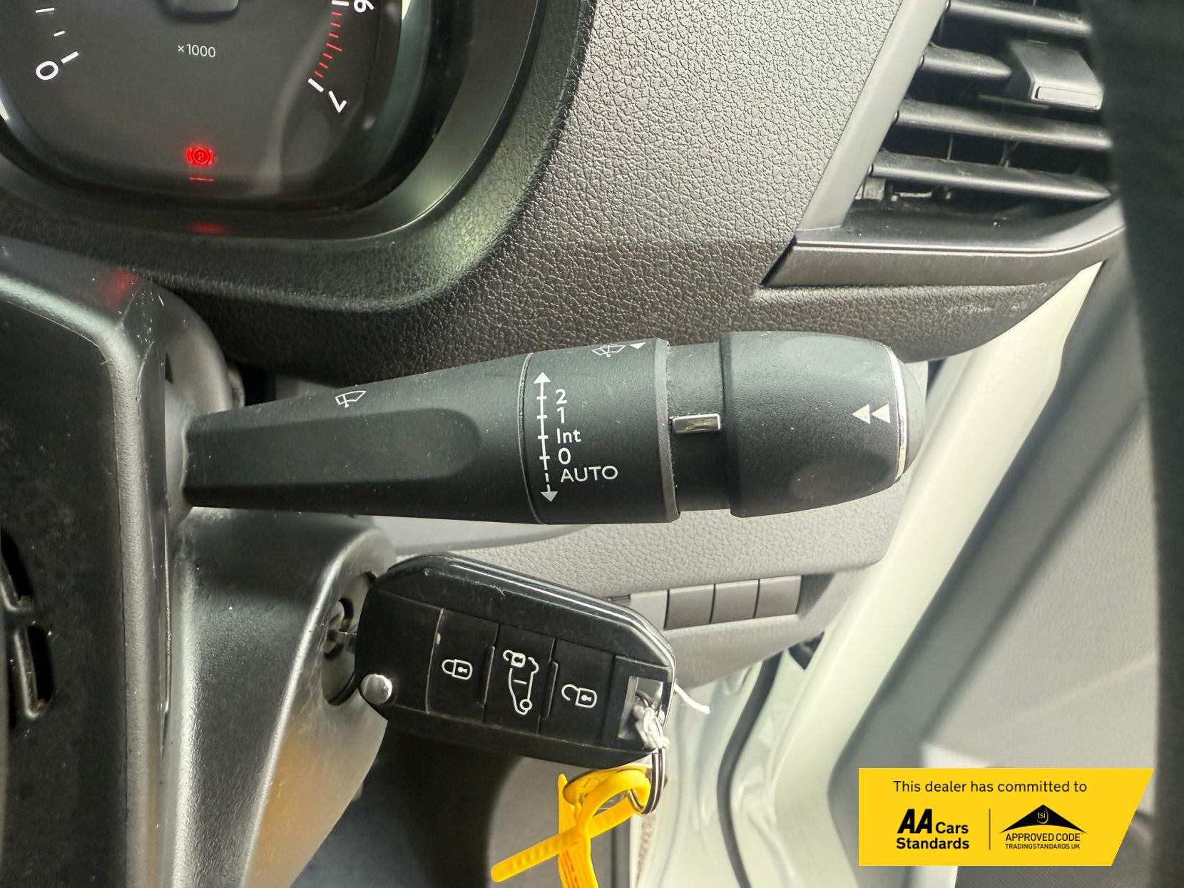 Vauxhall Vivaro 1.5 Turbo D 2900 Sportive Panel Van 5dr Diesel Manual L2 H1 Euro 6 (s/s) (100 ps)