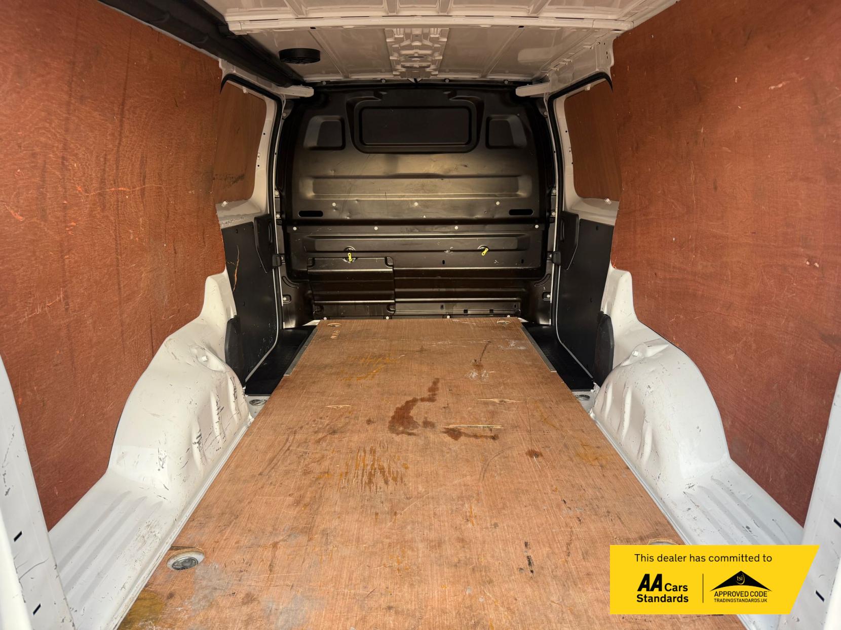 Vauxhall Vivaro 1.5 Turbo D 2900 Sportive Panel Van 5dr Diesel Manual L2 H1 Euro 6 (s/s) (100 ps)