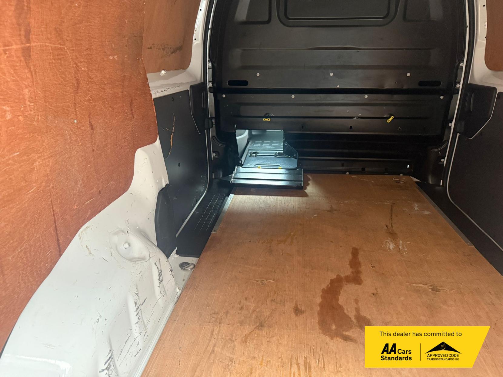 Vauxhall Vivaro 1.5 Turbo D 2900 Sportive Panel Van 5dr Diesel Manual L2 H1 Euro 6 (s/s) (100 ps)