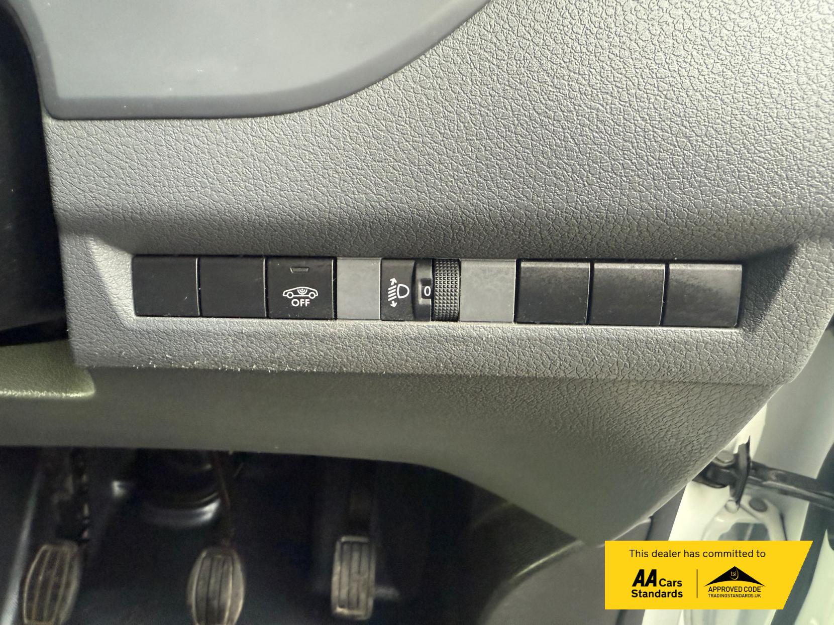 Vauxhall Vivaro 1.5 Turbo D 2900 Sportive Panel Van 5dr Diesel Manual L2 H1 Euro 6 (s/s) (100 ps)