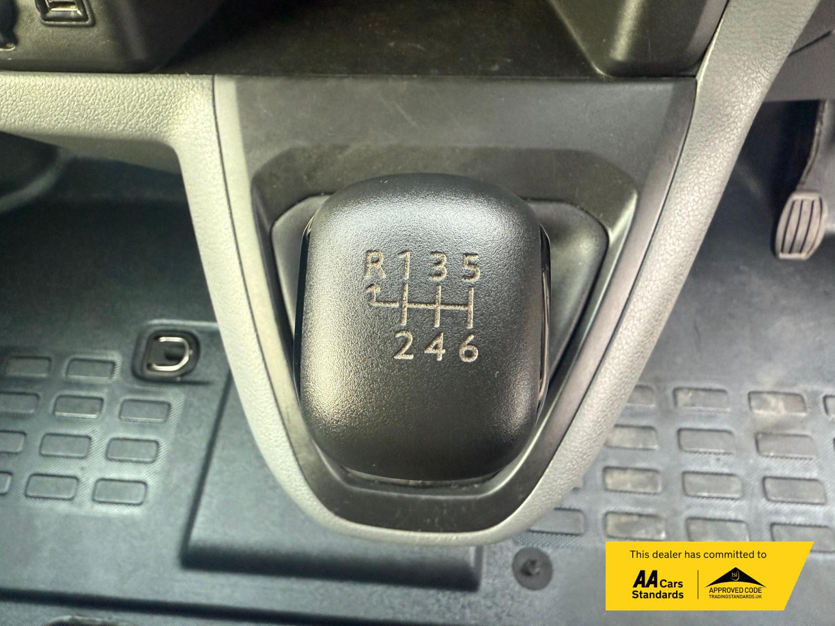 Vauxhall Vivaro 1.5 Turbo D 2900 Sportive Panel Van 5dr Diesel Manual L2 H1 Euro 6 (s/s) (100 ps)