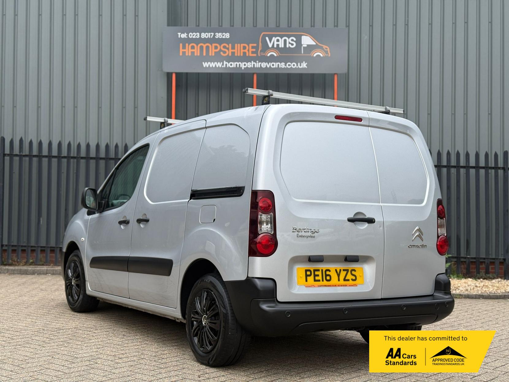 Citroen Berlingo 1.6 HDi 625 Enterprise Panel Van 5dr Diesel Manual L1 (131 g/km, 75 bhp)