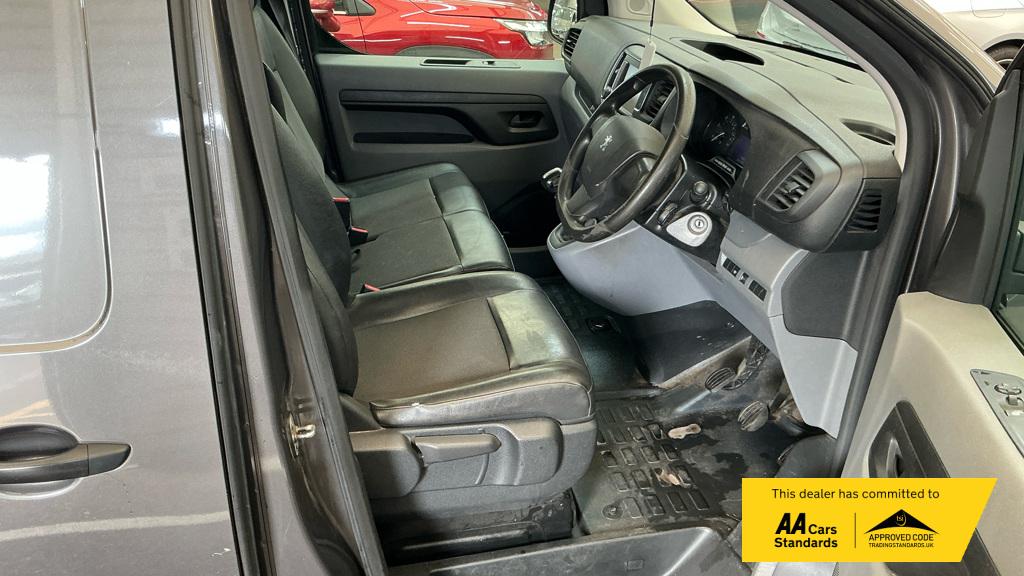 Peugeot Expert 1.5 BlueHDi 1000 Professional Standard Panel Van 6dr Diesel Manual MWB Euro 6 (s/s) (100 bhp)