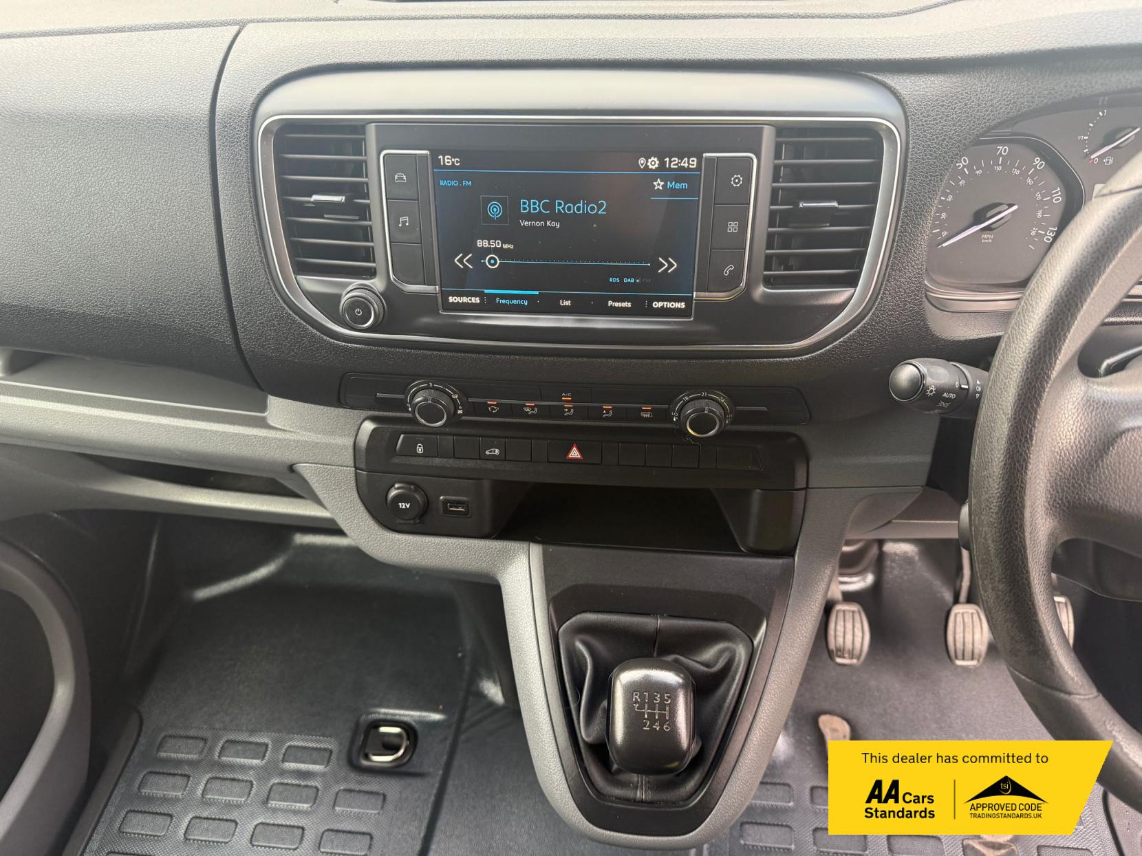 Peugeot Expert 1.5 BlueHDi 1000 Professional Standard Panel Van 6dr Diesel Manual MWB Euro 6 (s/s) (100 bhp)