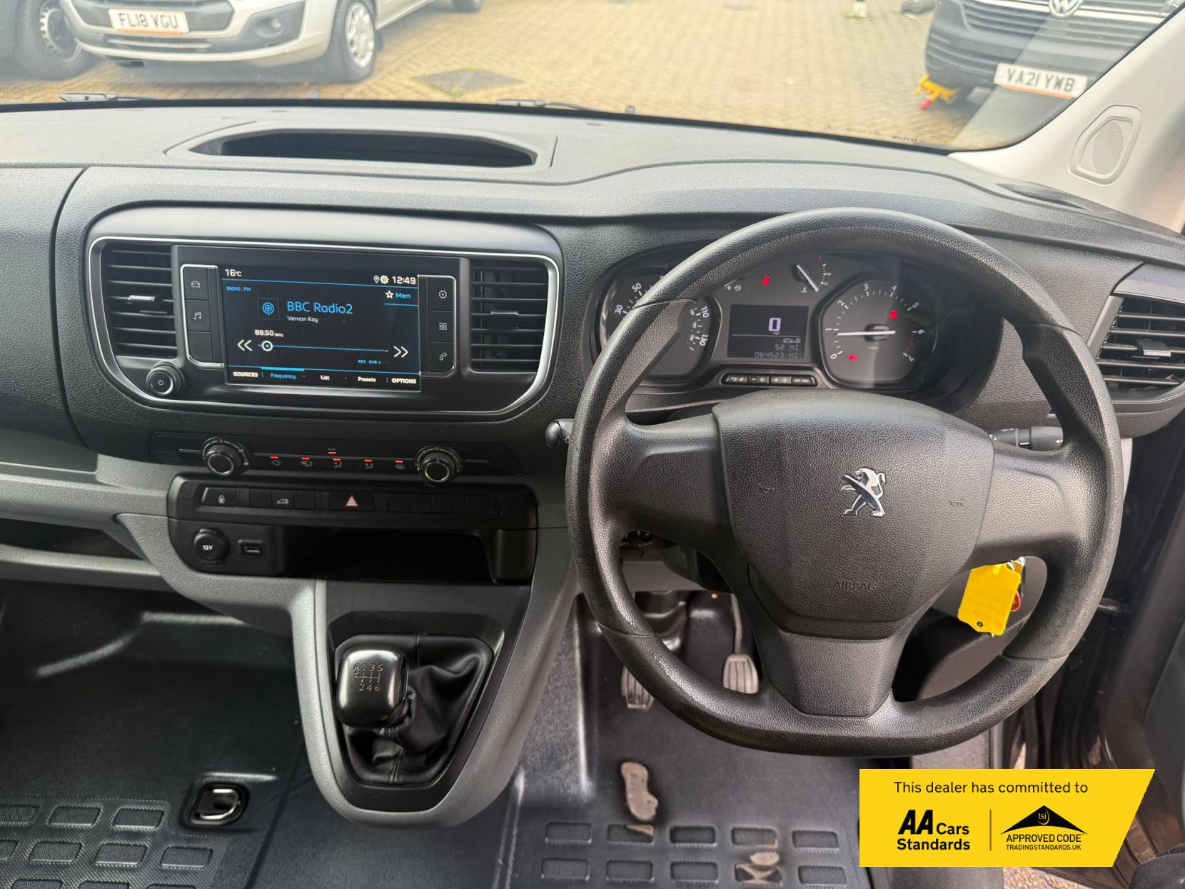 Peugeot Expert 1.5 BlueHDi 1000 Professional Standard Panel Van 6dr Diesel Manual MWB Euro 6 (s/s) (100 bhp)