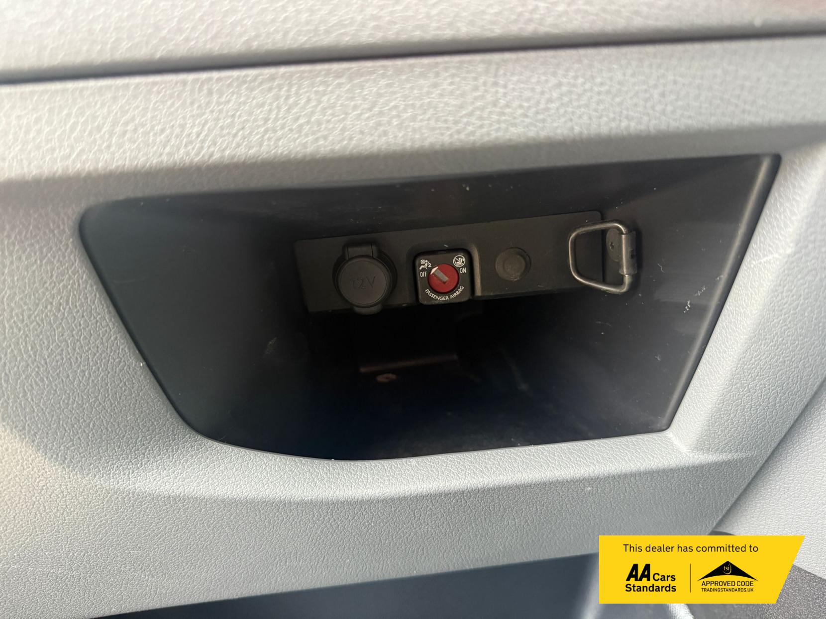 Peugeot Expert 1.5 BlueHDi 1000 Professional Standard Panel Van 6dr Diesel Manual MWB Euro 6 (s/s) (100 bhp)