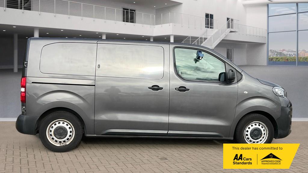 Peugeot Expert 1.5 BlueHDi 1000 Professional Standard Panel Van 6dr Diesel Manual MWB Euro 6 (s/s) (100 bhp)