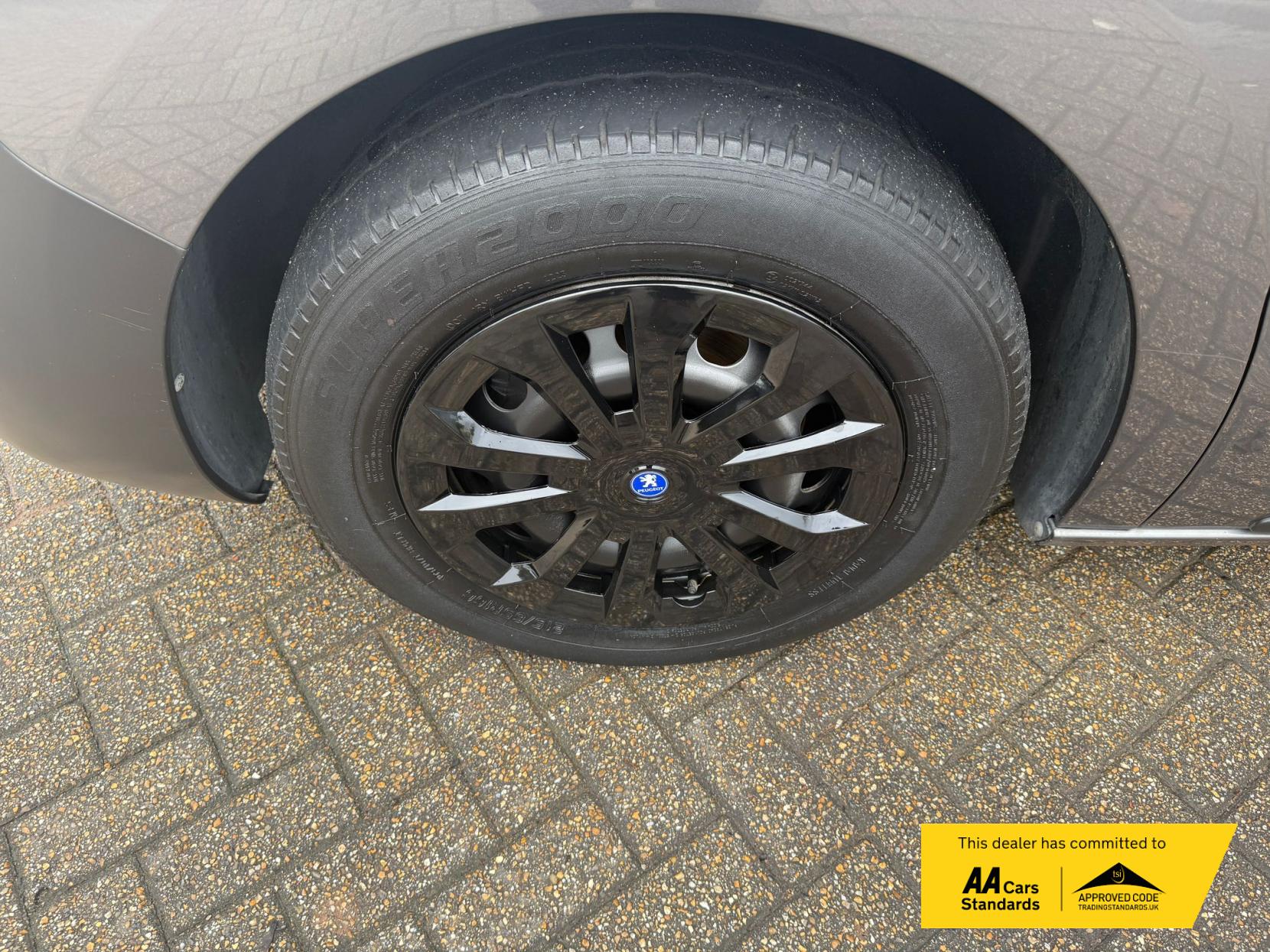 Peugeot Expert 1.5 BlueHDi 1000 Professional Standard Panel Van 6dr Diesel Manual MWB Euro 6 (s/s) (100 bhp)