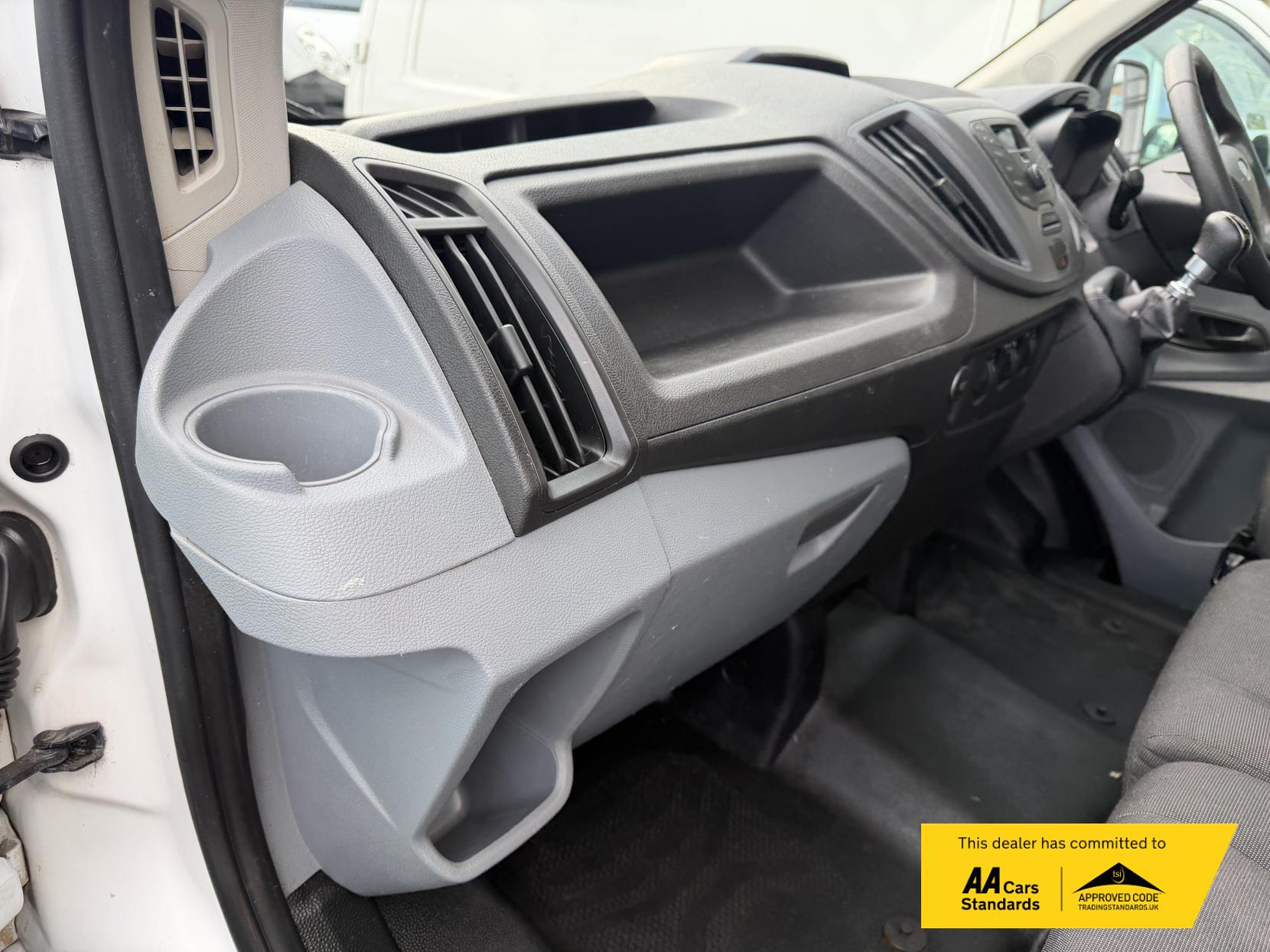 Ford Transit 2.0 350 EcoBlue 3-Way Tipper 2dr Diesel Manual RWD L2 Euro 6 (1-Stop, DRW) (130 ps)