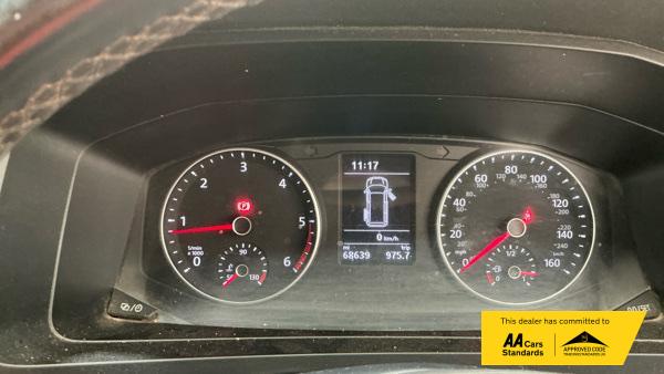 2017 Volkswagen Transporter 2.0 TDI T30 BlueMotion Tech Highline Panel Van 5dr Diesel Manual FWD LWB Euro 6 (s/s) (150 ps) - Thumbnail 12