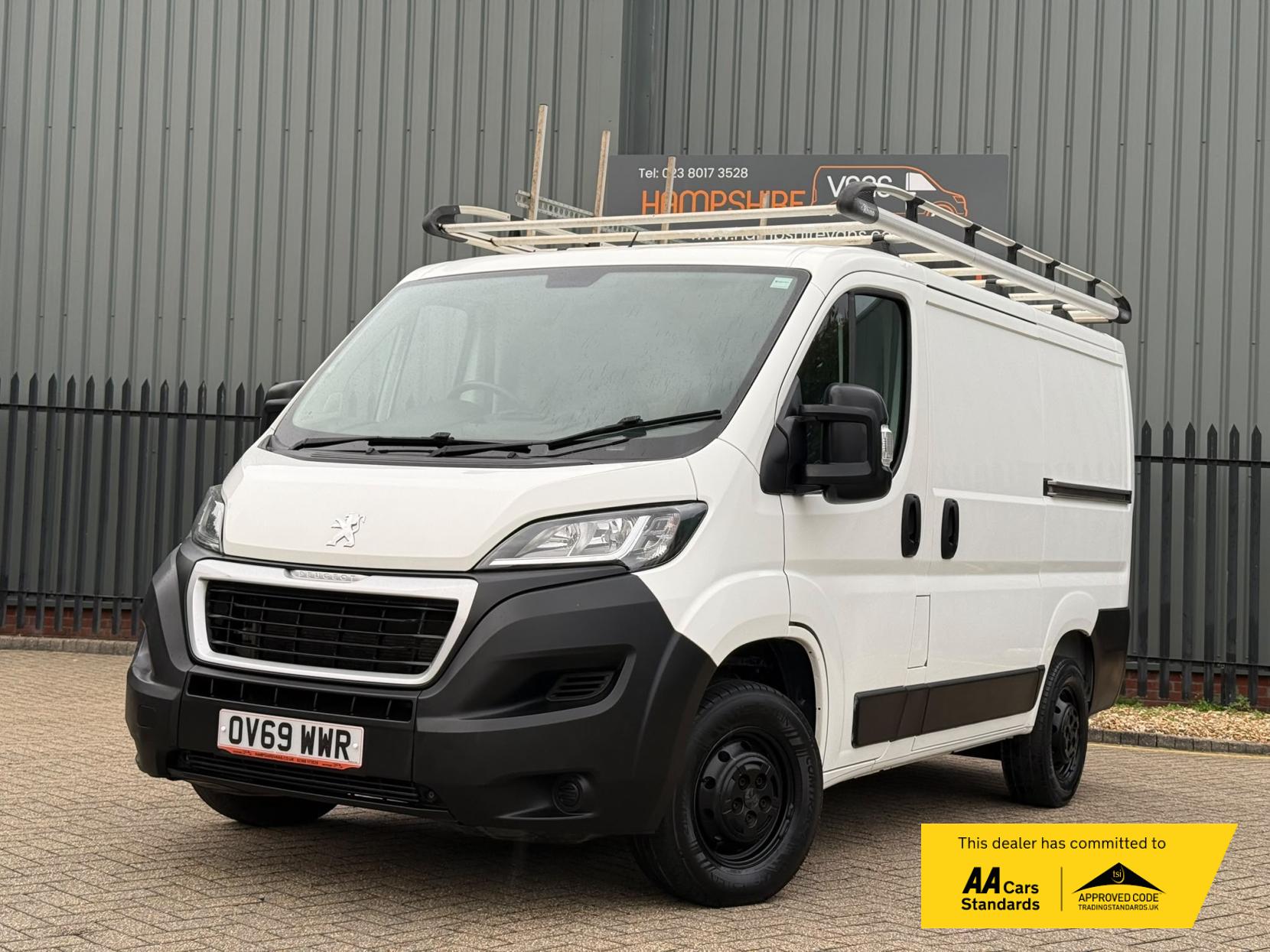 2019 Peugeot Boxer 2.2 BlueHDi 333 Professional Panel Van 5dr Diesel Manual L1 H1 Euro 6 (s/s) (120 ps) - Thumbnail 2