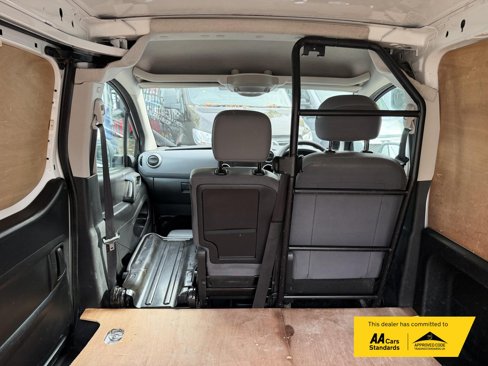 Citroen Berlingo 1.6 HDi 625 Enterprise Panel Van 5dr Diesel Manual L1 (131 g/km, 75 bhp)