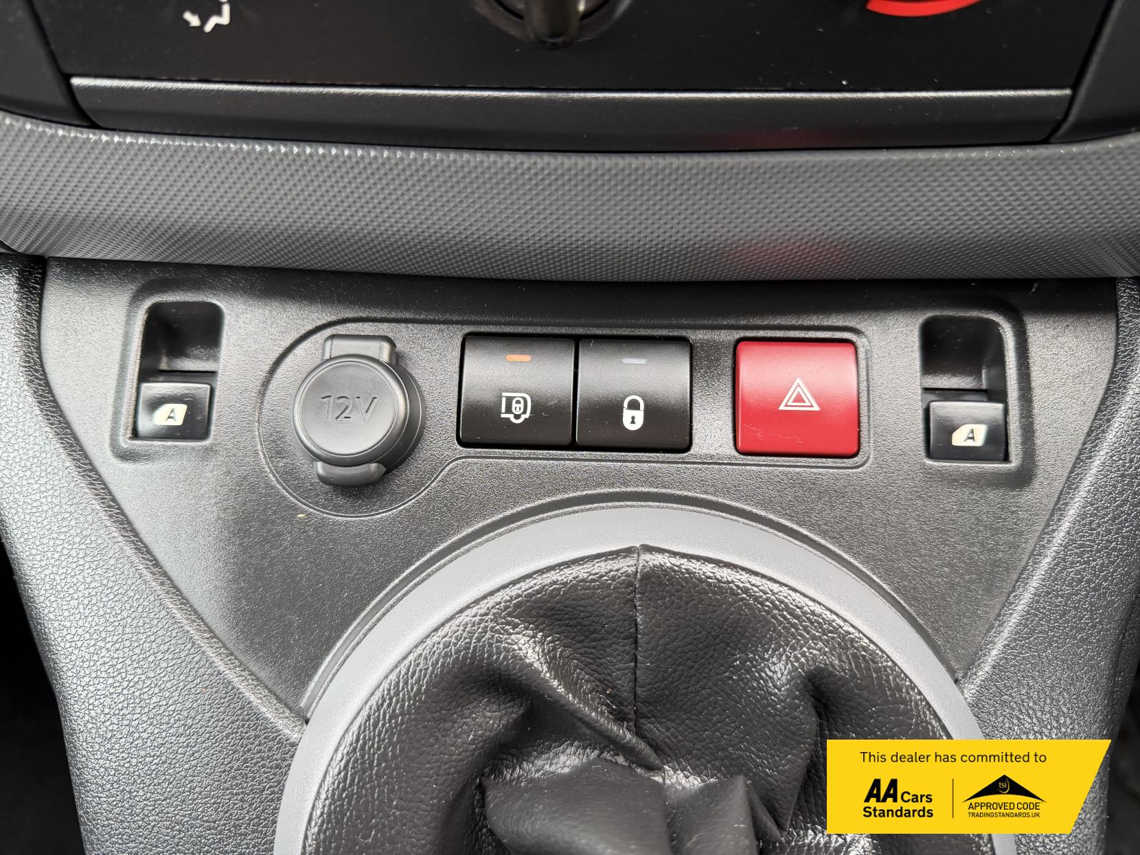 Citroen Berlingo 1.6 HDi 625 Enterprise Panel Van 5dr Diesel Manual L1 (131 g/km, 75 bhp)