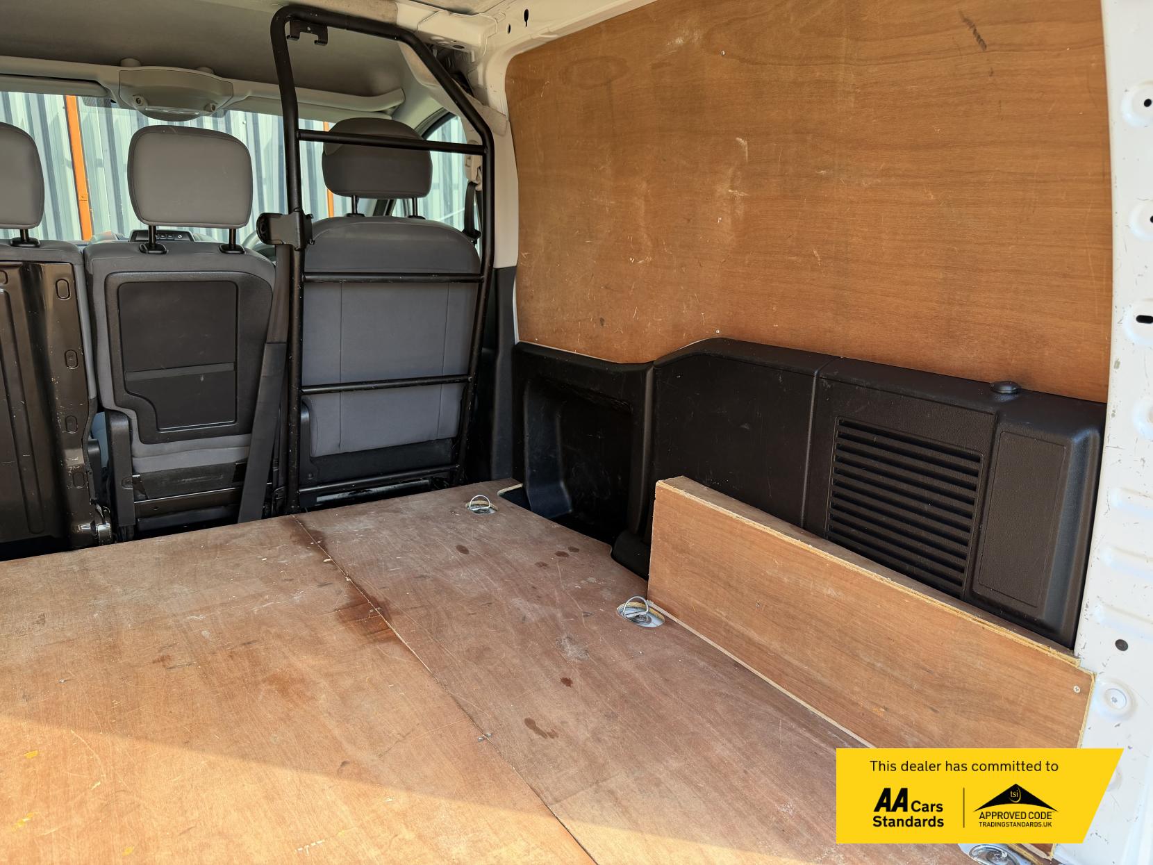 Citroen Berlingo 1.6 HDi 625 Enterprise Panel Van 5dr Diesel Manual L1 (131 g/km, 75 bhp)