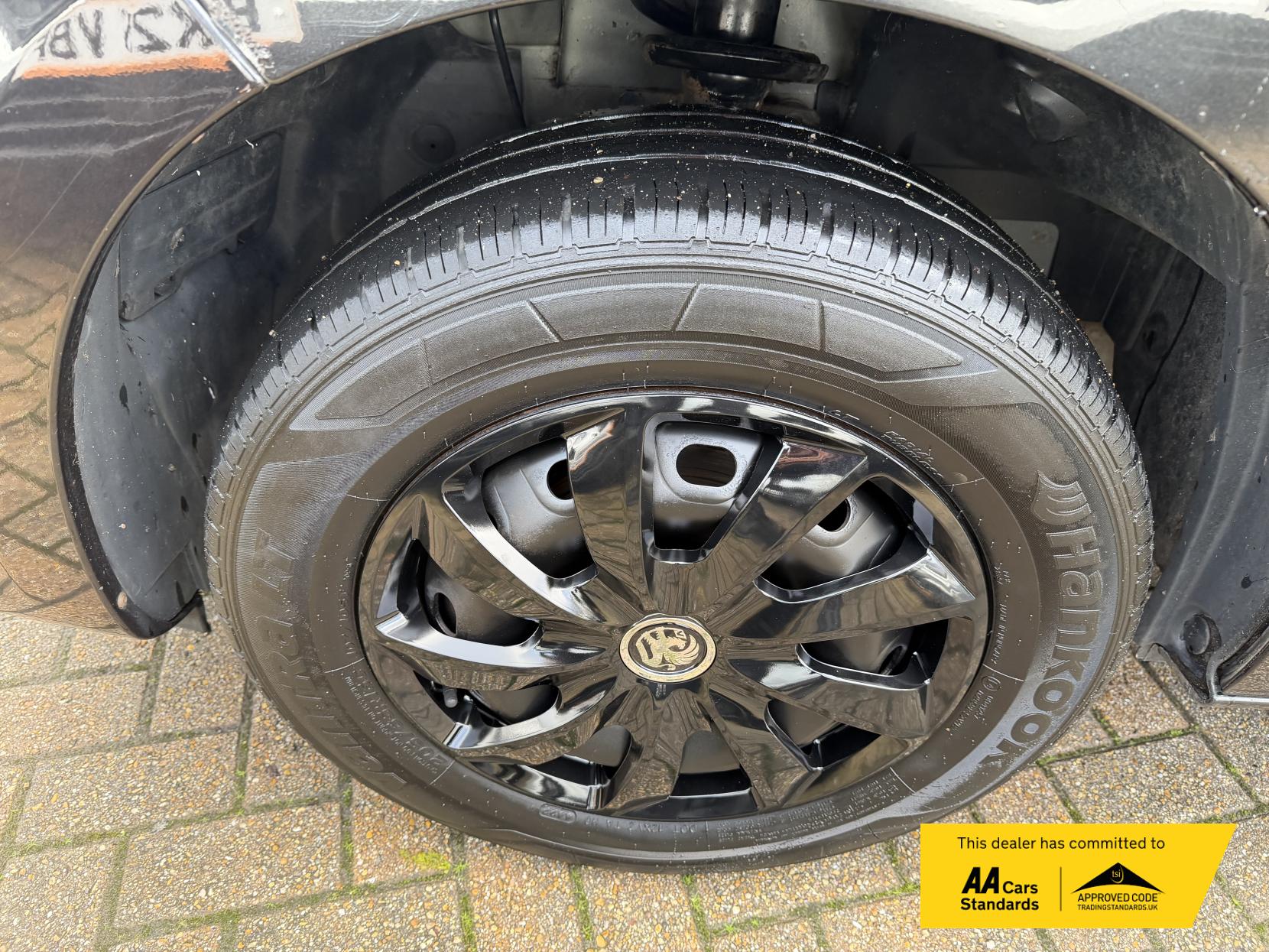 Vauxhall Vivaro 1.6 CDTi 2900 BiTurbo ecoFLEX Sportive Panel Van 5dr Diesel Manual L2 H1 Euro 5 (s/s) (120 ps)