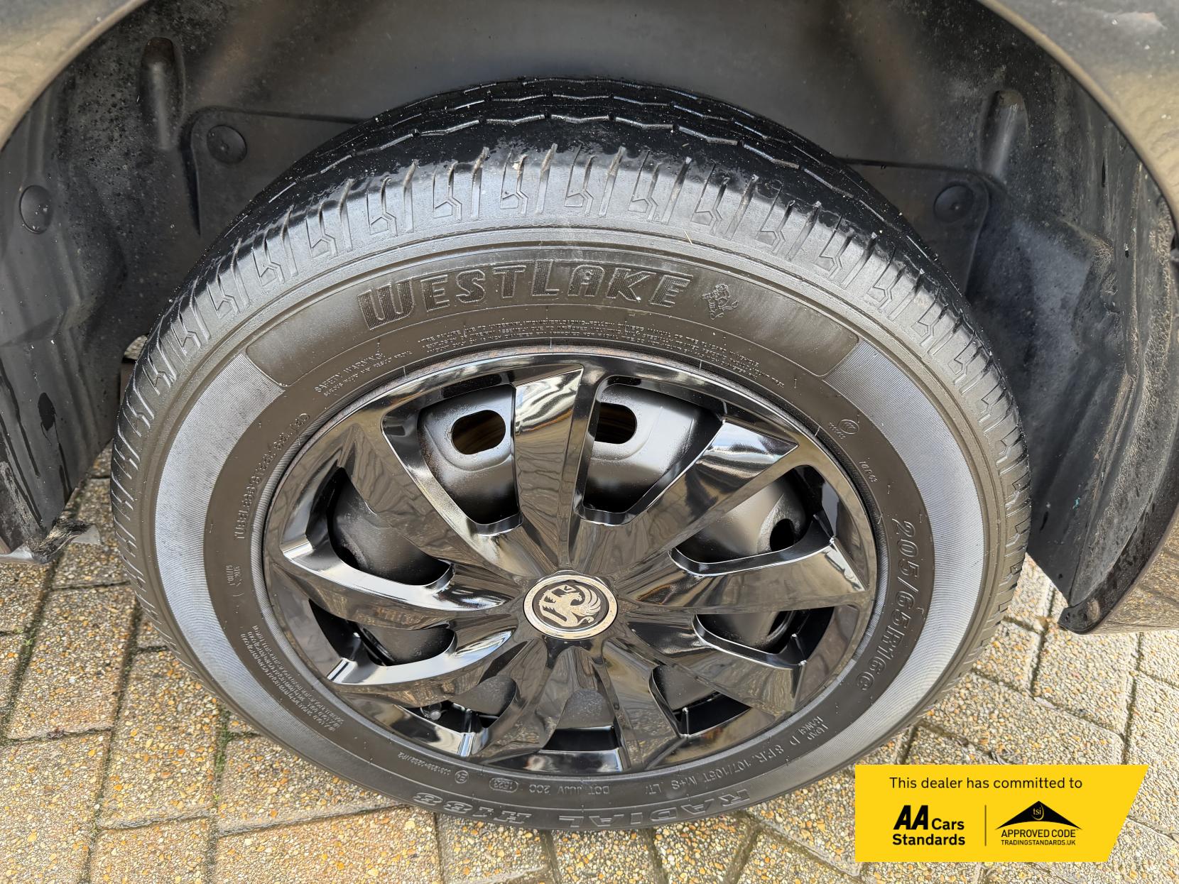 Vauxhall Vivaro 1.6 CDTi 2900 BiTurbo ecoFLEX Sportive Panel Van 5dr Diesel Manual L2 H1 Euro 5 (s/s) (120 ps)