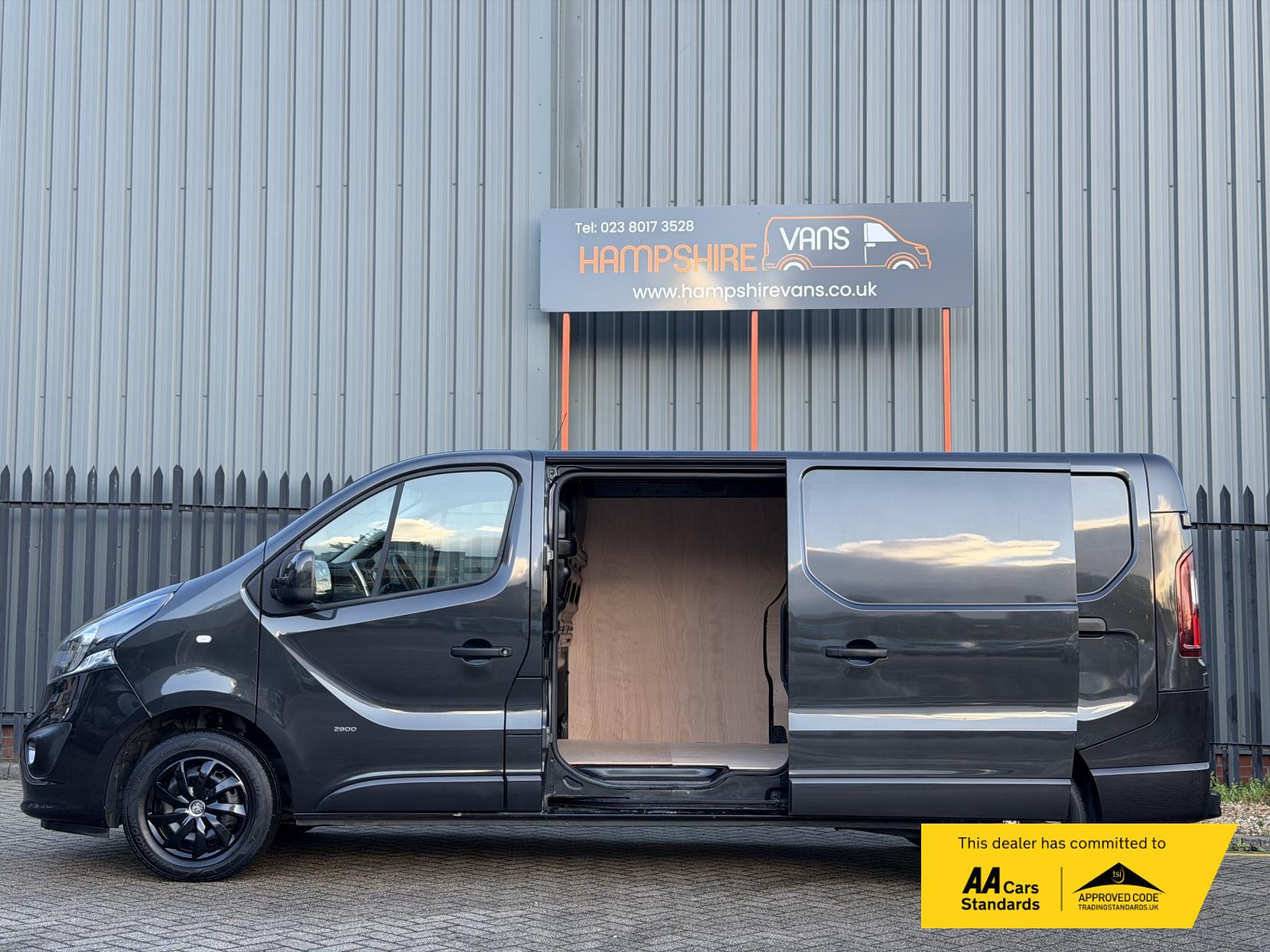 Vauxhall Vivaro 1.6 CDTi 2900 BiTurbo ecoFLEX Sportive Panel Van 5dr Diesel Manual L2 H1 Euro 5 (s/s) (120 ps)