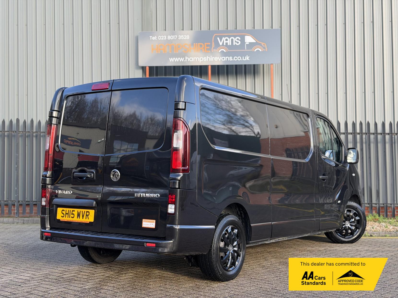 Vauxhall Vivaro 1.6 CDTi 2900 BiTurbo ecoFLEX Sportive Panel Van 5dr Diesel Manual L2 H1 Euro 5 (s/s) (120 ps)