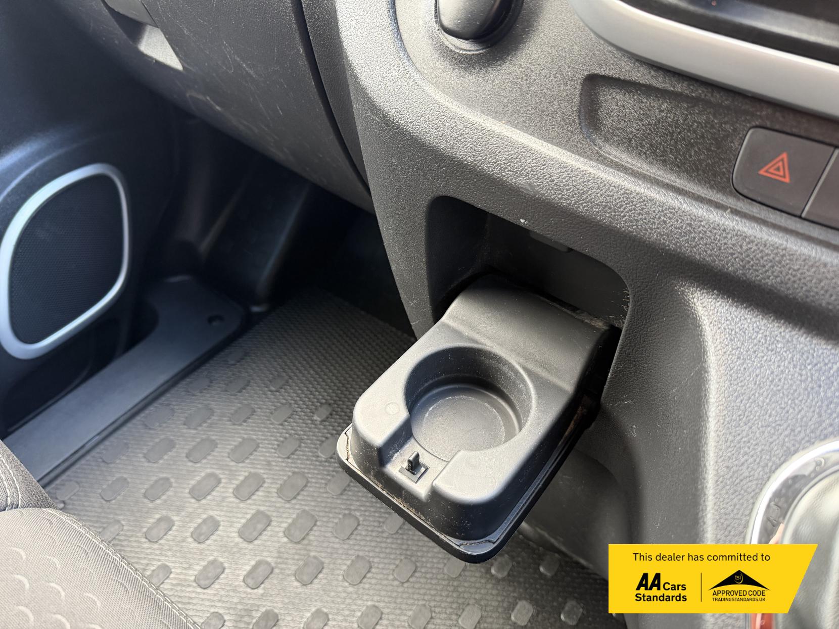 Vauxhall Vivaro 1.6 CDTi 2900 BiTurbo ecoFLEX Sportive Panel Van 5dr Diesel Manual L2 H1 Euro 5 (s/s) (120 ps)