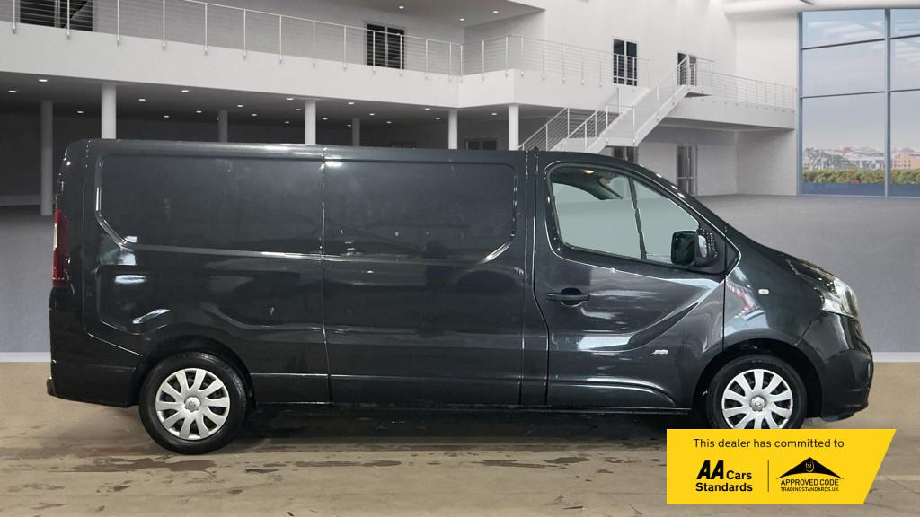 Vauxhall Vivaro 1.6 CDTi 2900 BiTurbo ecoFLEX Sportive Panel Van 5dr Diesel Manual L2 H1 Euro 5 (s/s) (120 ps)