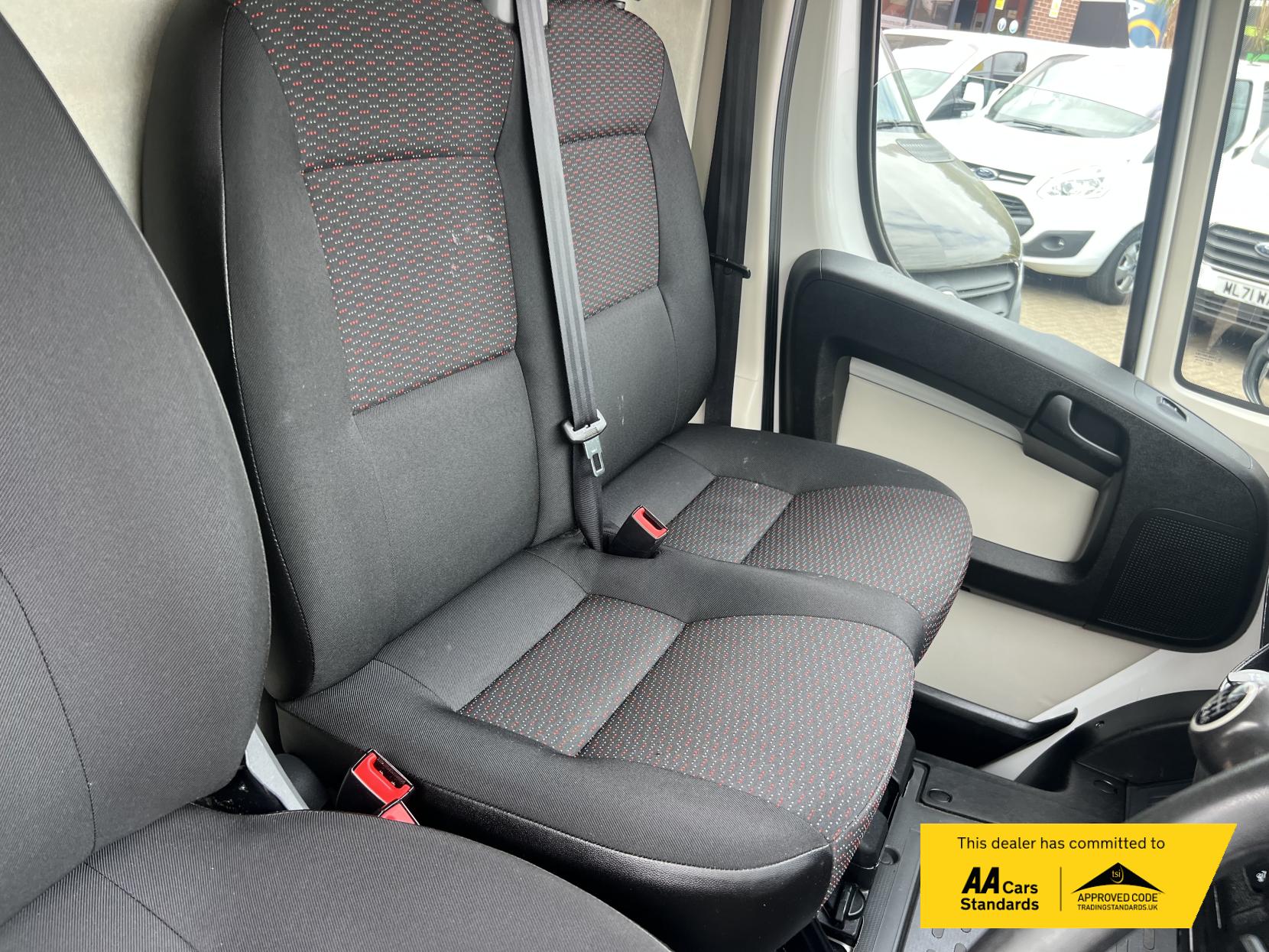 Citroen Relay 2.0 BlueHDi 35 Panel Van 5dr Diesel Manual L2 Euro 6 (130 ps)