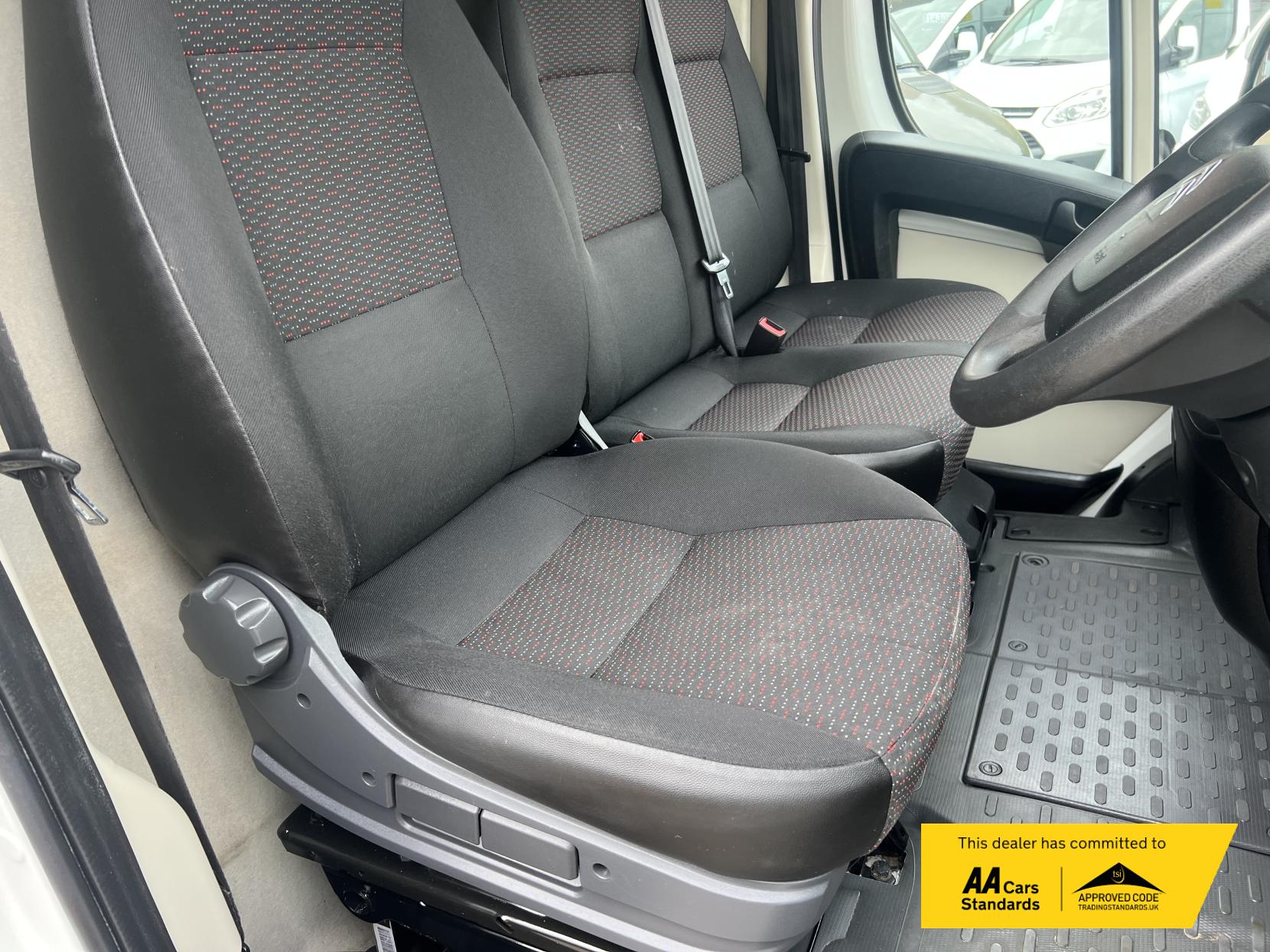 Citroen Relay 2.0 BlueHDi 35 Panel Van 5dr Diesel Manual L2 Euro 6 (130 ps)