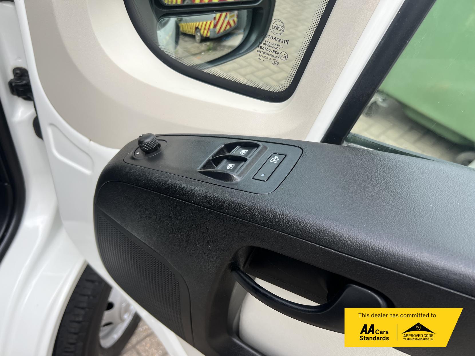 Citroen Relay 2.0 BlueHDi 35 Panel Van 5dr Diesel Manual L2 Euro 6 (130 ps)