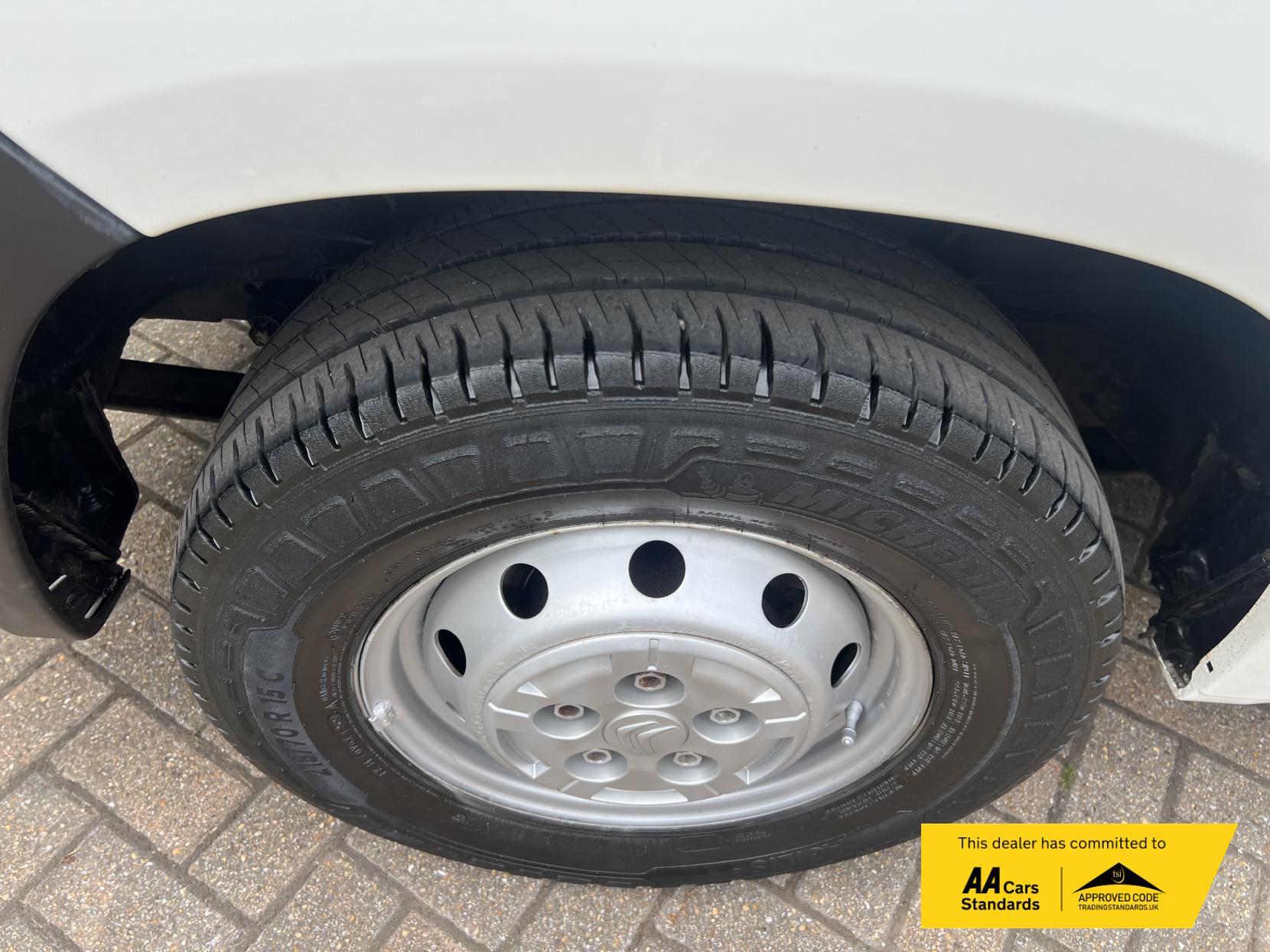 Citroen Relay 2.0 BlueHDi 35 Panel Van 5dr Diesel Manual L2 Euro 6 (130 ps)