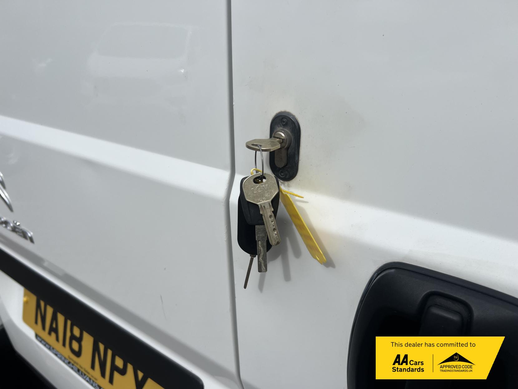 Citroen Relay 2.0 BlueHDi 35 Panel Van 5dr Diesel Manual L2 Euro 6 (130 ps)
