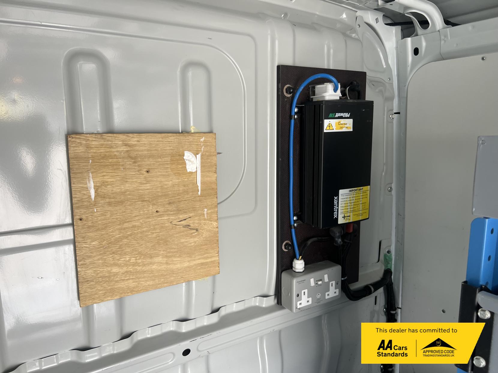 Citroen Relay 2.0 BlueHDi 35 Panel Van 5dr Diesel Manual L2 Euro 6 (130 ps)