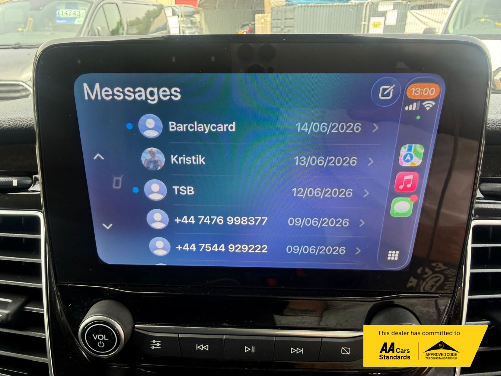 2023 Ford Transit Custom 2.0 280 EcoBlue Limited Panel Van 5dr Diesel Manual L1 H1 Euro 6 (s/s) (130 ps) - Thumbnail 14