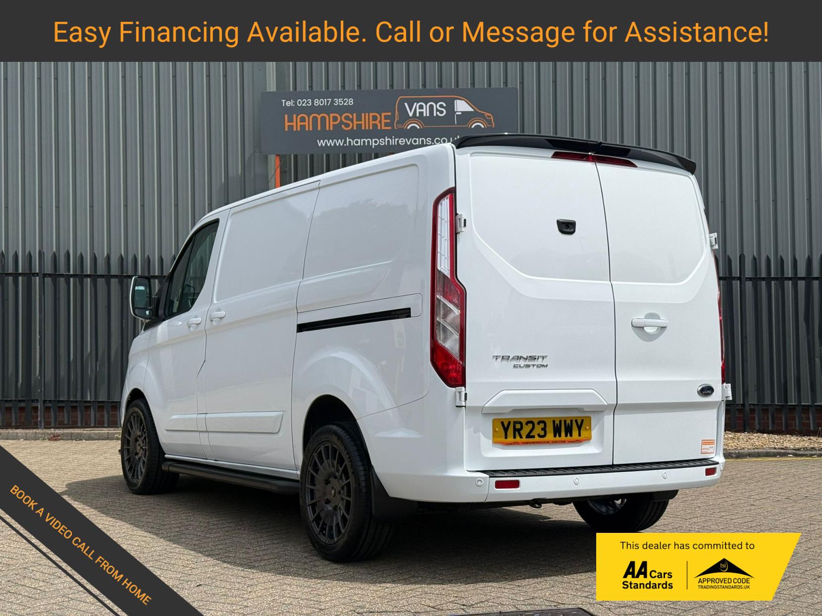 2023 Ford Transit Custom 2.0 280 EcoBlue Limited Panel Van 5dr Diesel Manual L1 H1 Euro 6 (s/s) (130 ps) - Thumbnail 3