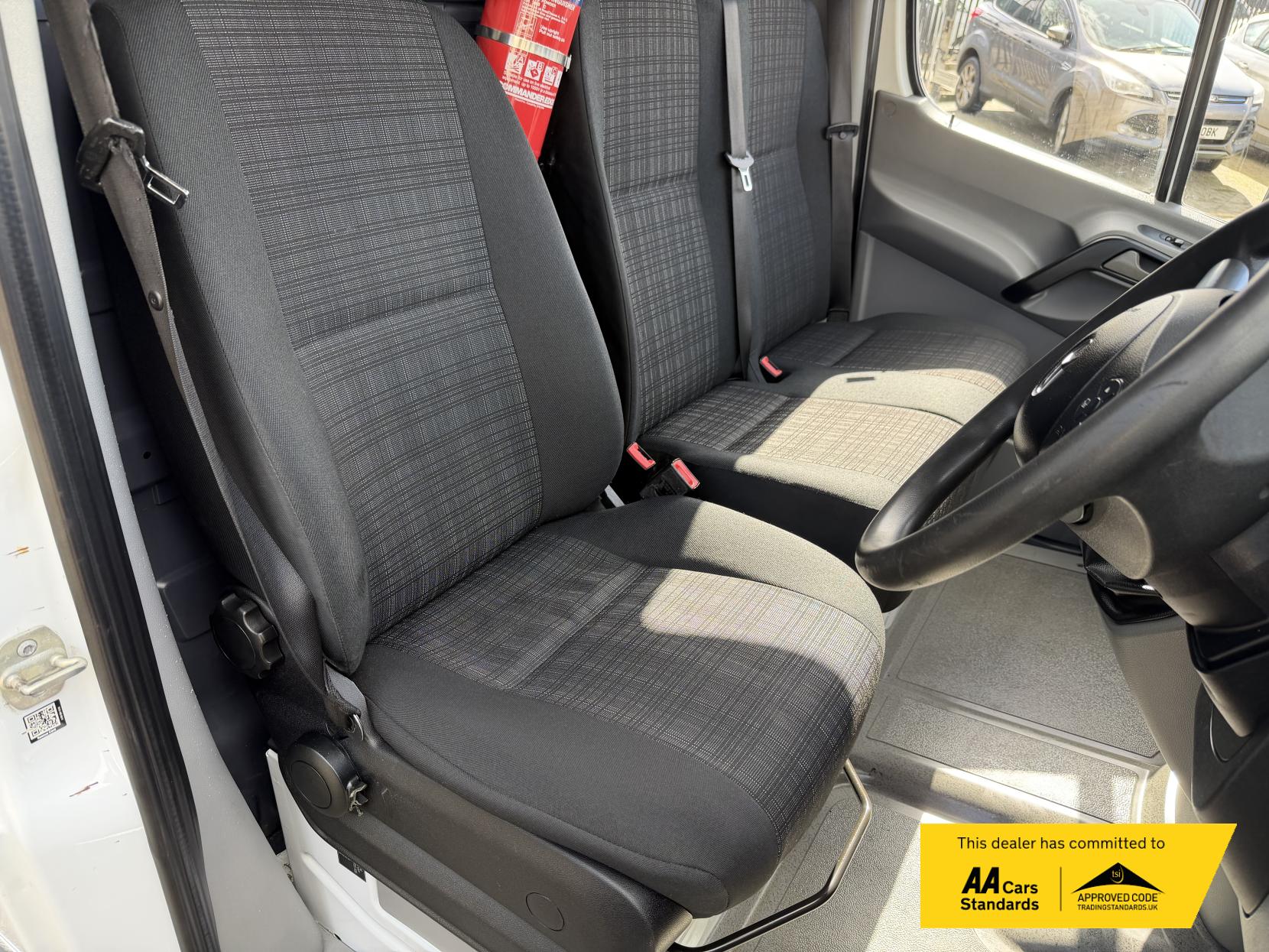 Mercedes-Benz Sprinter 2.1 314 CDi Panel Van 5dr Diesel Manual RWD L3 H3 (218 g/km, 140 bhp)