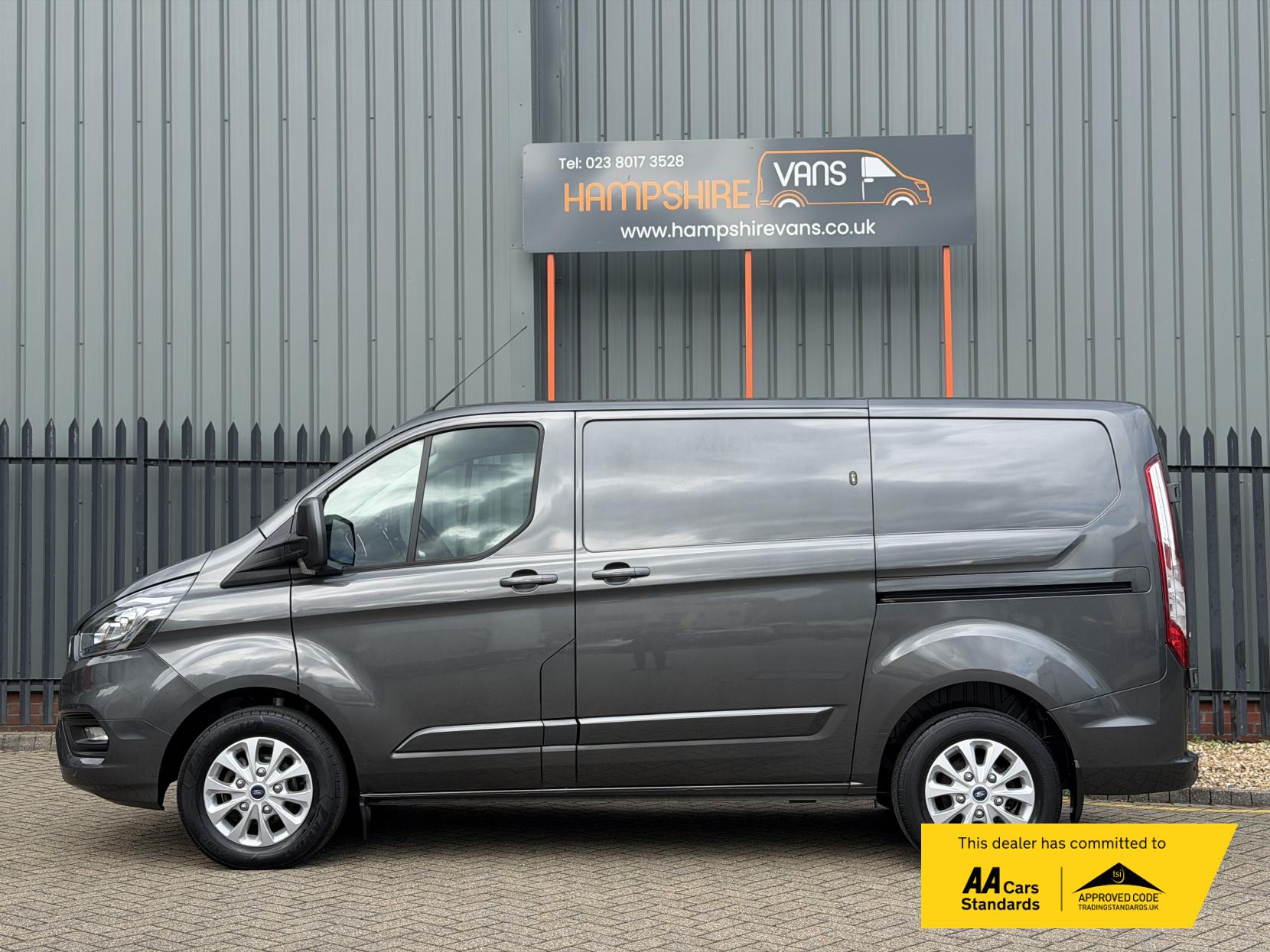 2019 Ford Transit Custom 2.0 280 EcoBlue Limited Panel Van 5dr Diesel Auto L1 H1 Euro 6 (s/s) (170 ps) - Thumbnail 6