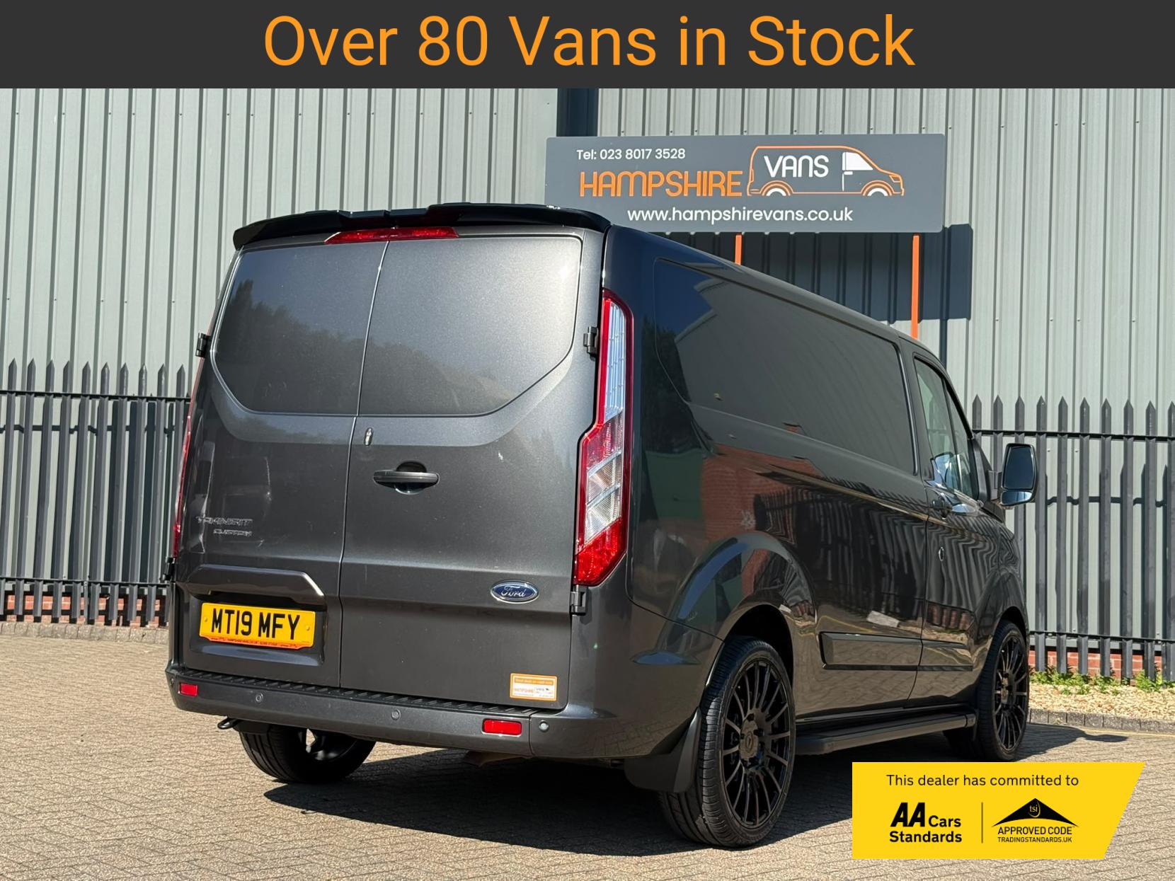 2019 Ford Transit Custom 2.0 280 EcoBlue Limited Panel Van 5dr Diesel Auto L1 H1 Euro 6 (s/s) (170 ps) - Thumbnail 4