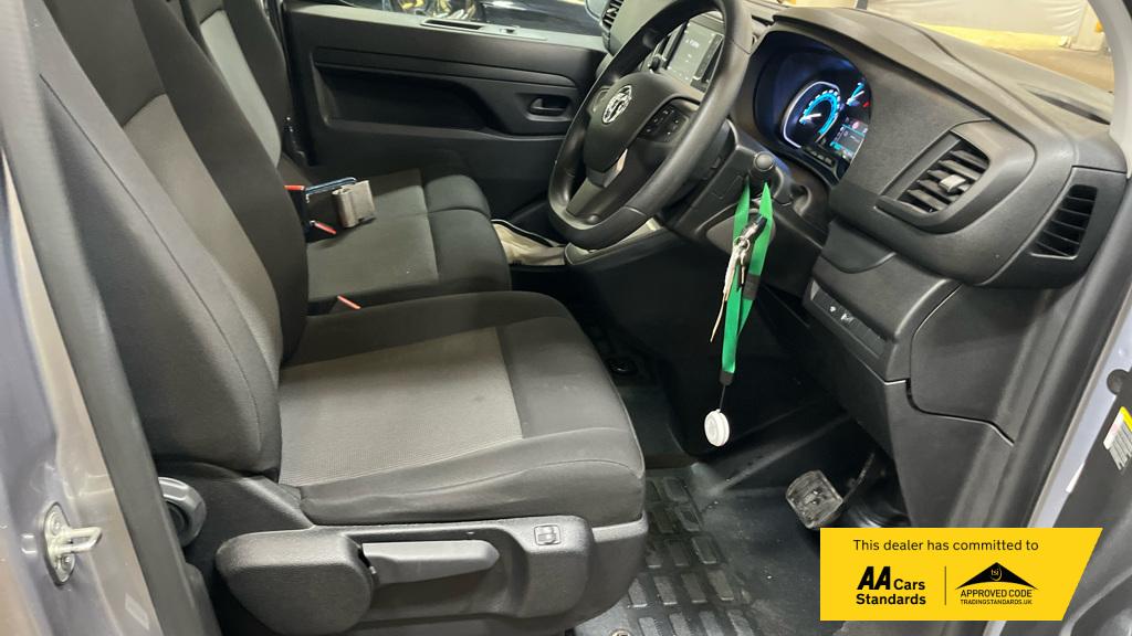 2023 Vauxhall Vivaro Electric 3100 75kWh Prime Panel Van 6dr Electric Auto L1 H1 (7.4kW Charger) (136 ps) - Thumbnail 9