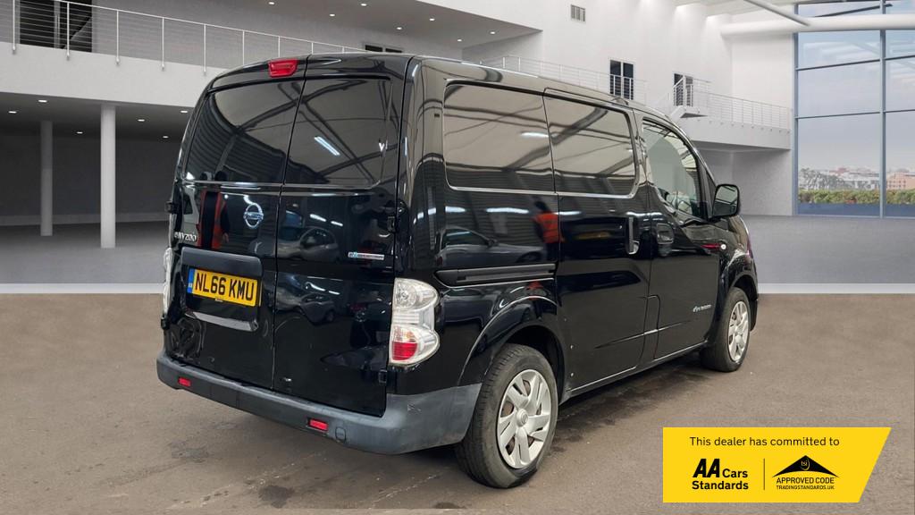 Nissan e-NV200 Acenta Panel Van 5dr Electric Auto SWB (109 ps)