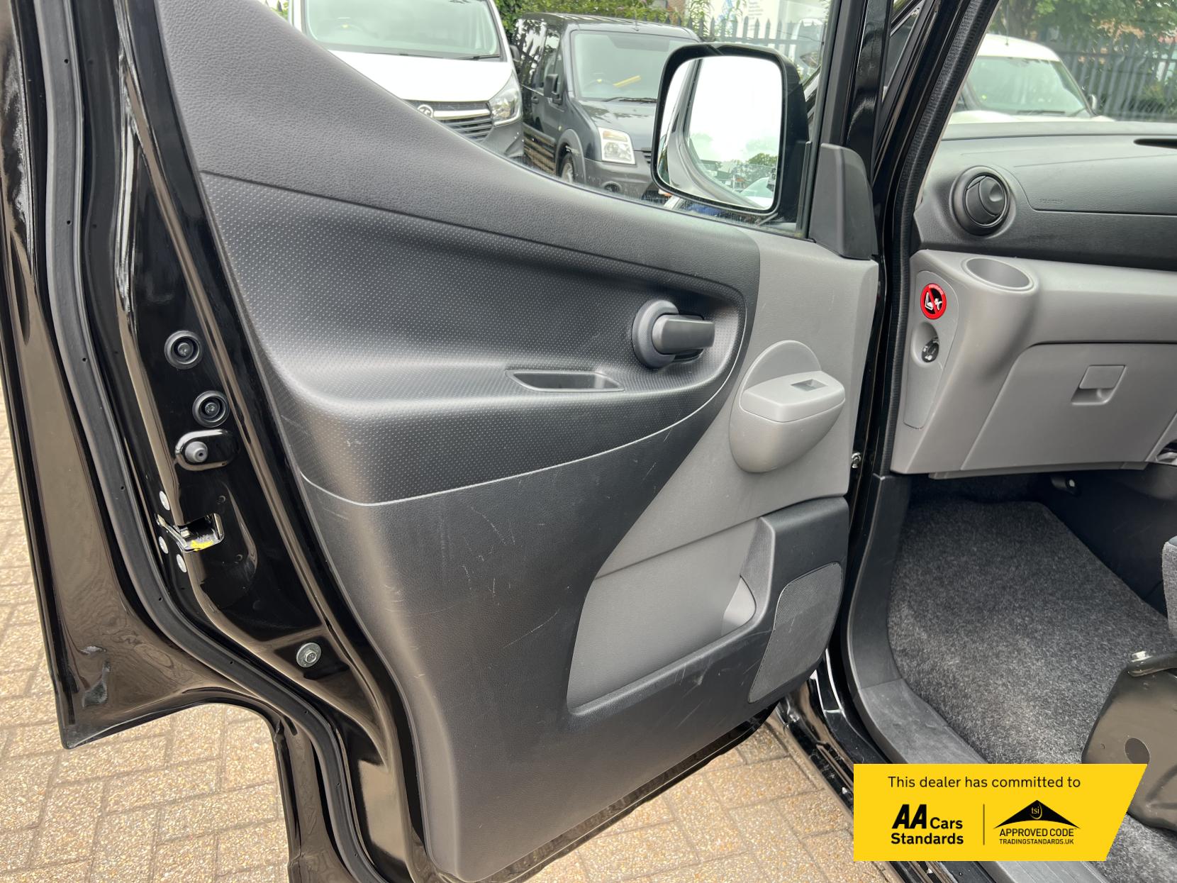 Nissan e-NV200 Acenta Panel Van 5dr Electric Auto SWB (109 ps)