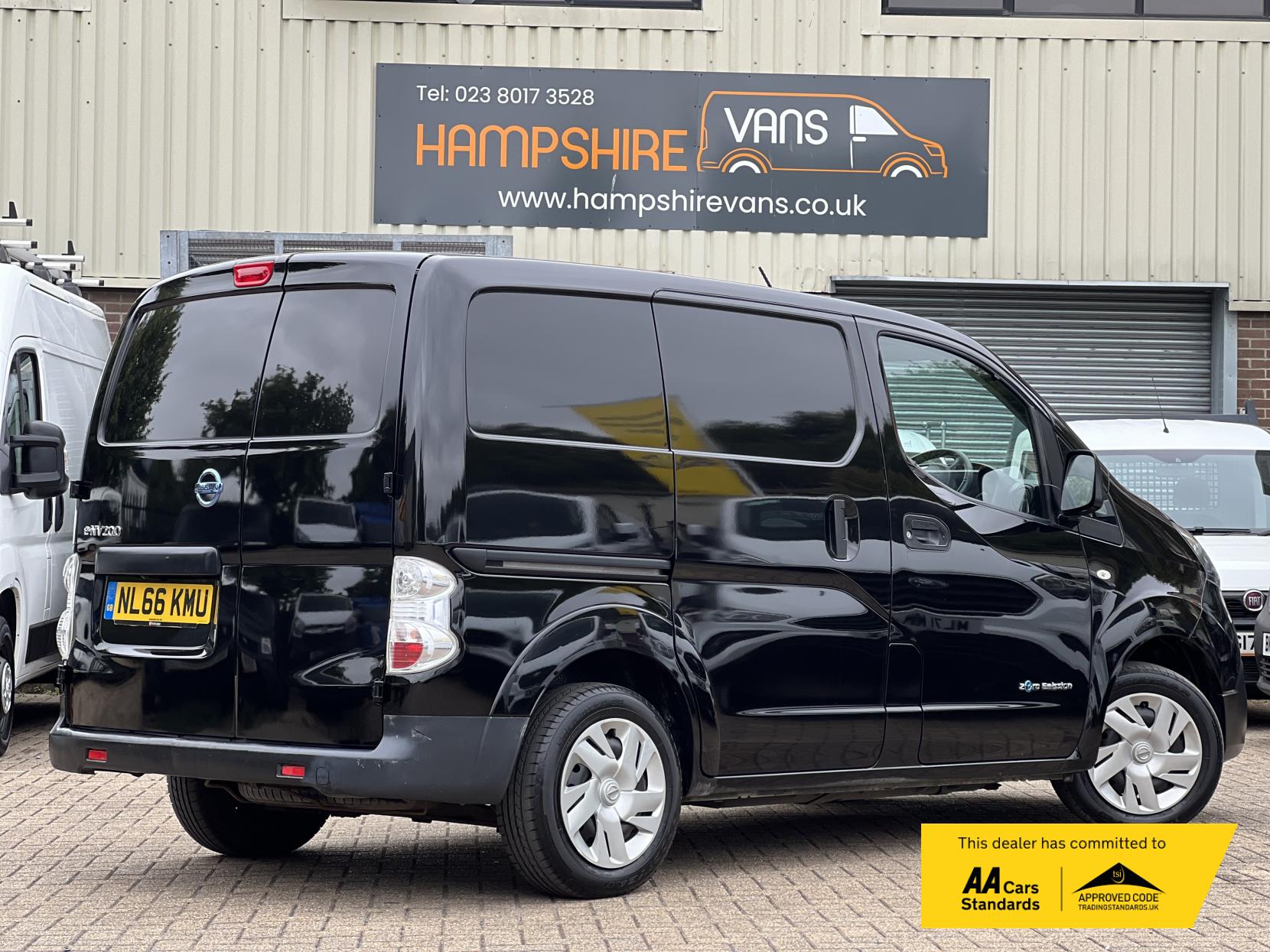 Nissan e-NV200 Acenta Panel Van 5dr Electric Auto SWB (109 ps)