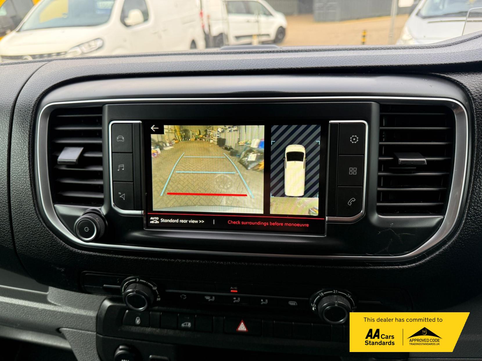 Citroen Dispatch 2.0 BlueHDi 1400 Driver M Panel Van 6dr Diesel Manual FWD 2 Euro 6 (s/s) (120 ps)