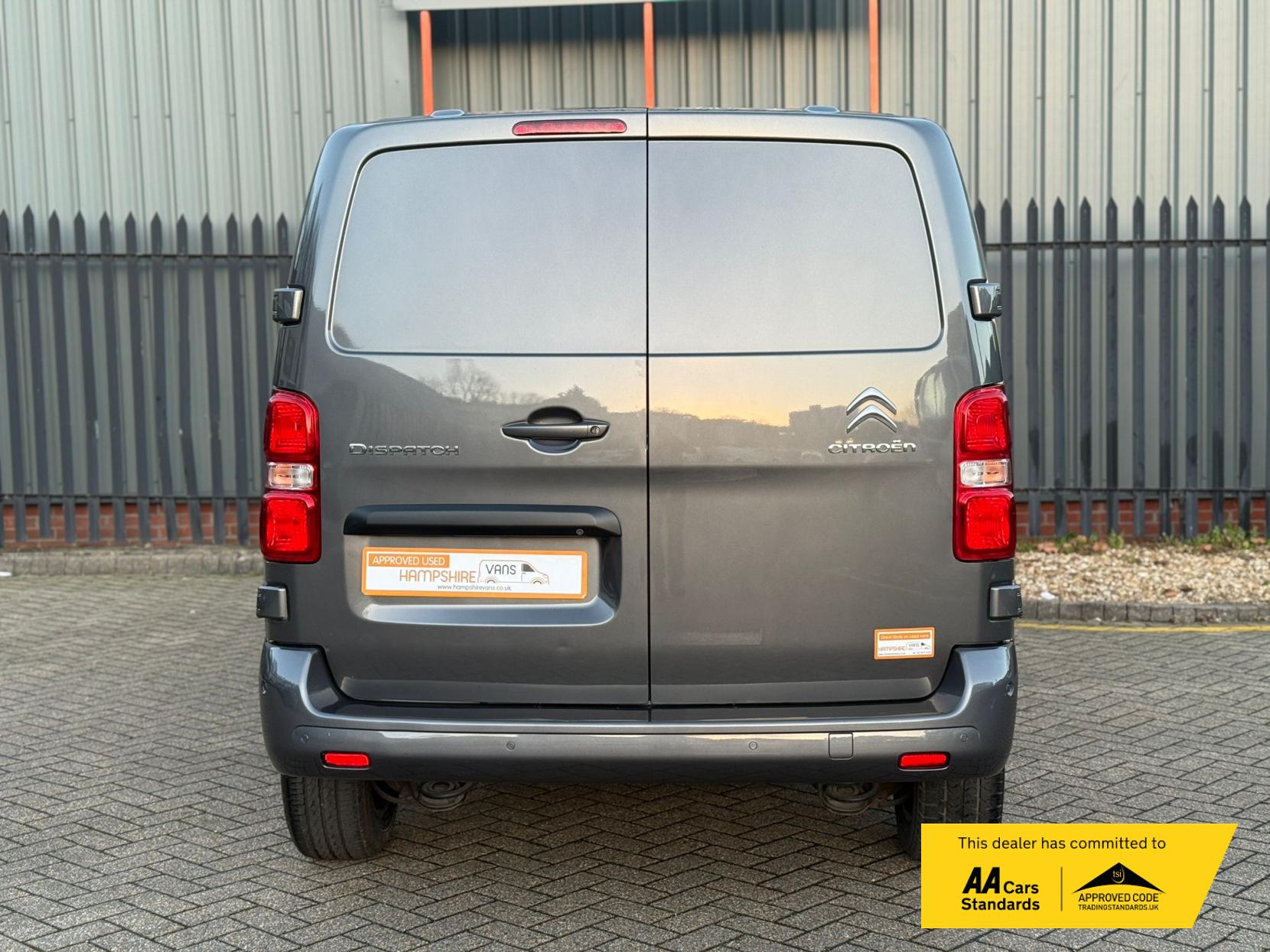 Citroen Dispatch 2.0 BlueHDi 1400 Driver M Panel Van 6dr Diesel Manual FWD 2 Euro 6 (s/s) (120 ps)