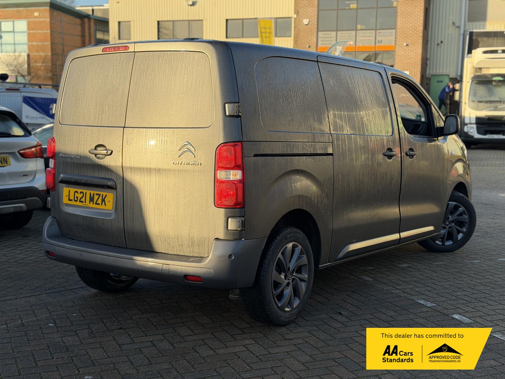 Citroen Dispatch 2.0 BlueHDi 1400 Driver M Panel Van 6dr Diesel Manual FWD 2 Euro 6 (s/s) (120 ps)