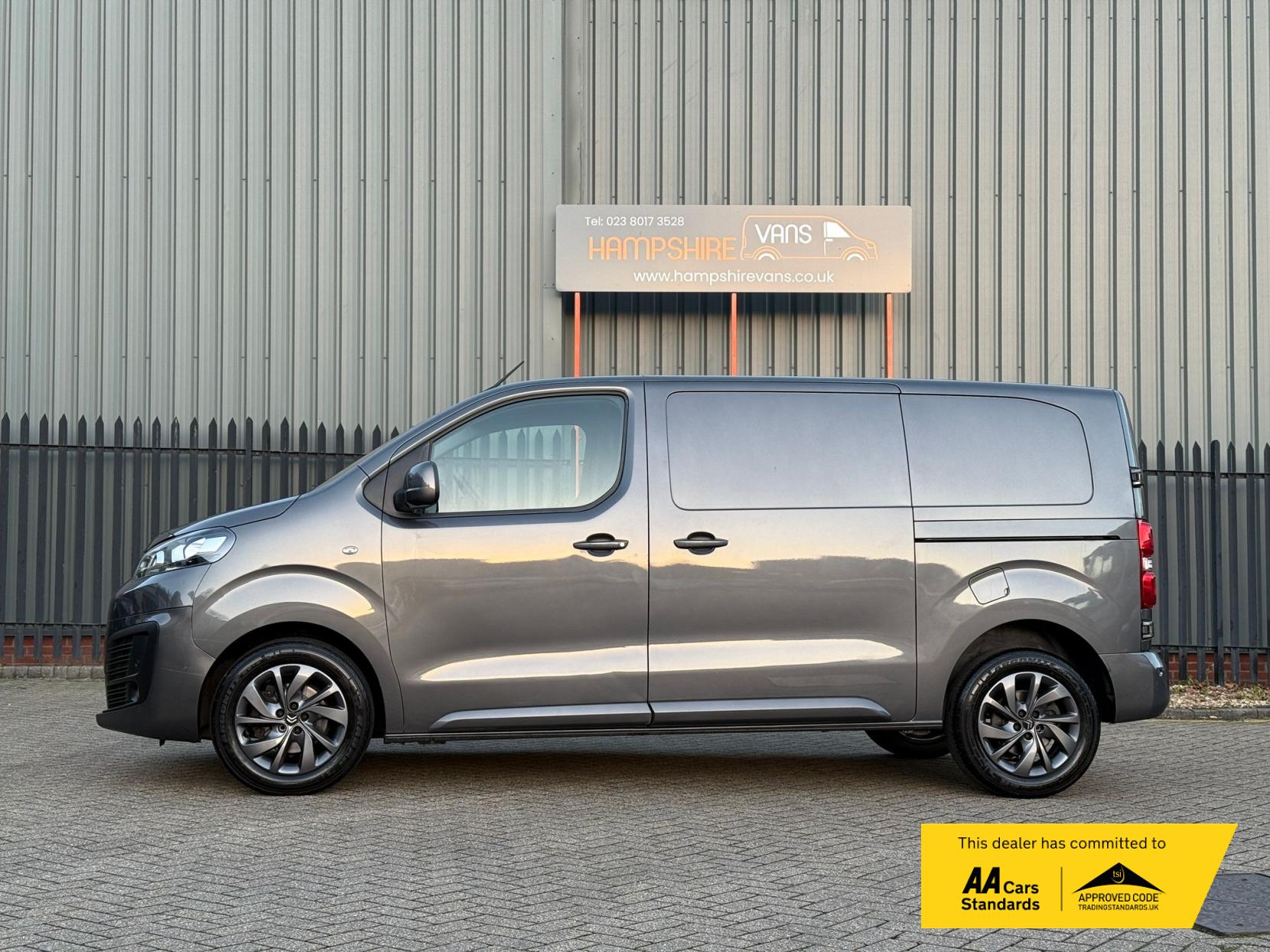 Citroen Dispatch 2.0 BlueHDi 1400 Driver M Panel Van 6dr Diesel Manual FWD 2 Euro 6 (s/s) (120 ps)