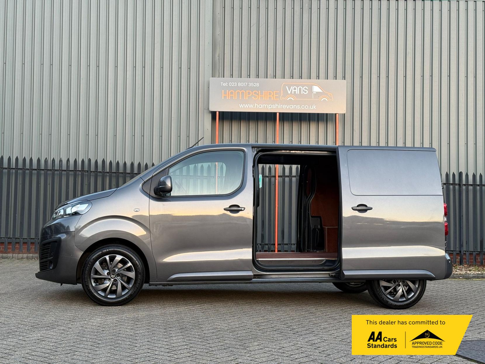 Citroen Dispatch 2.0 BlueHDi 1400 Driver M Panel Van 6dr Diesel Manual FWD 2 Euro 6 (s/s) (120 ps)