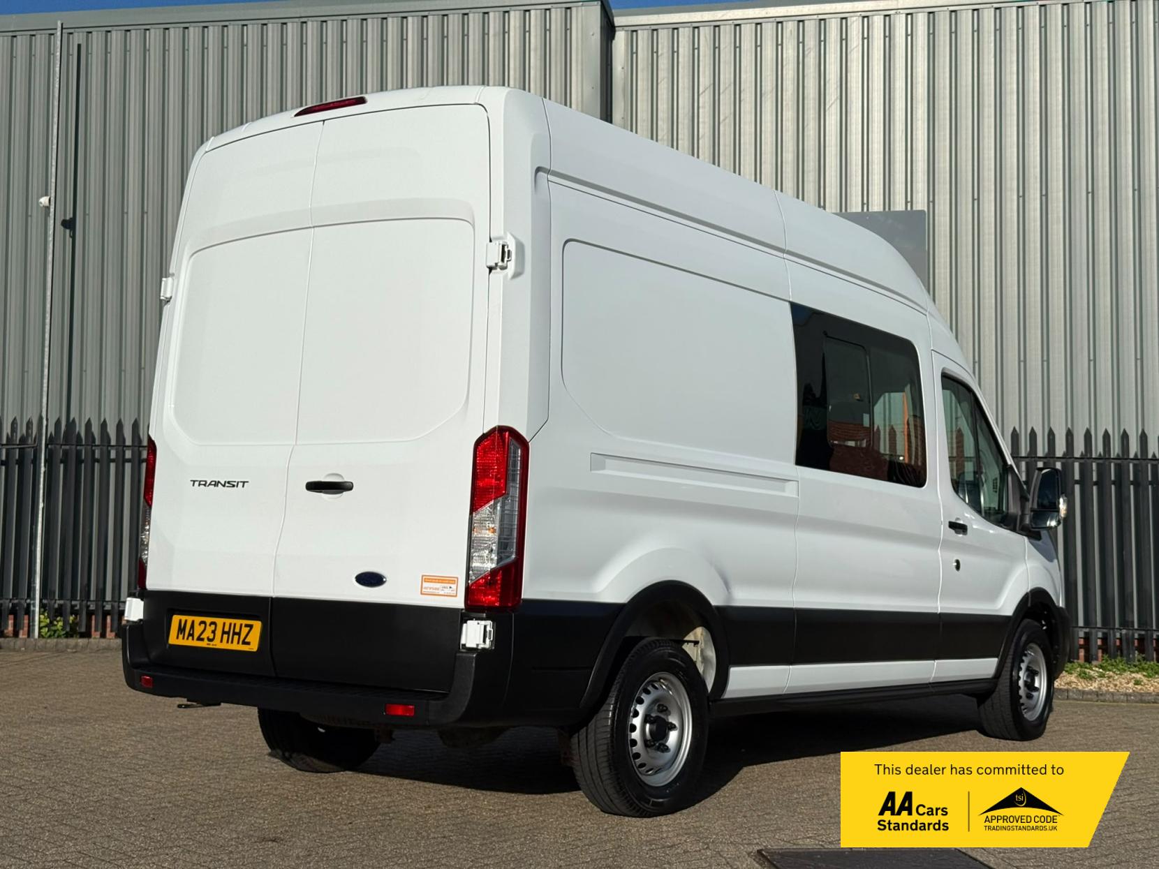 2023 Ford Transit 2.0 350 EcoBlue Leader Crew Van Double Cab 6dr Diesel Manual RWD L3 H3 Euro 6 (s/s) (130 ps) - Thumbnail 3
