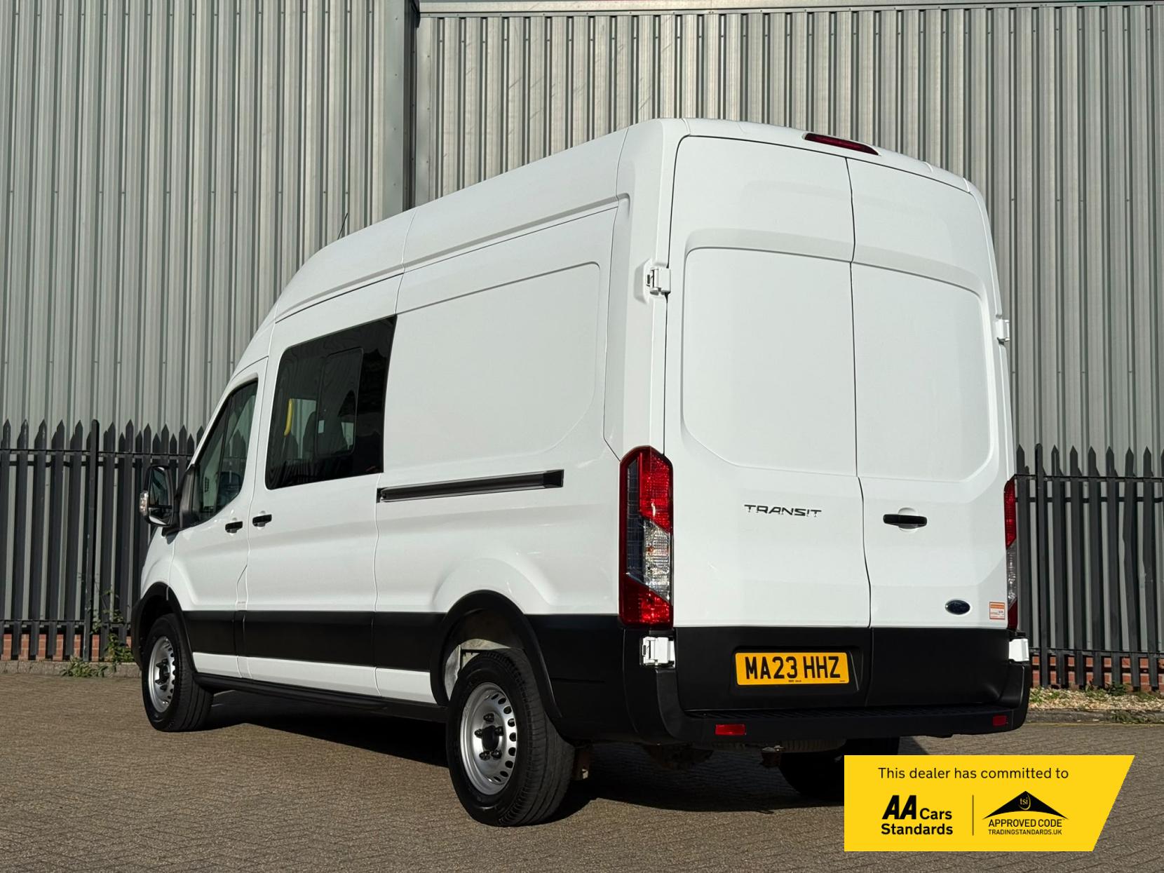 2023 Ford Transit 2.0 350 EcoBlue Leader Crew Van Double Cab 6dr Diesel Manual RWD L3 H3 Euro 6 (s/s) (130 ps) - Thumbnail 4