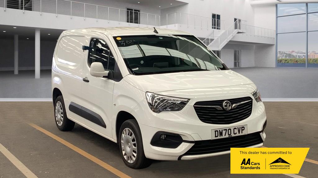 Vauxhall Combo 1.5 Turbo D 2300 Sportive Panel Van 4dr Diesel Manual L1 H1 Euro 6 (100 ps)