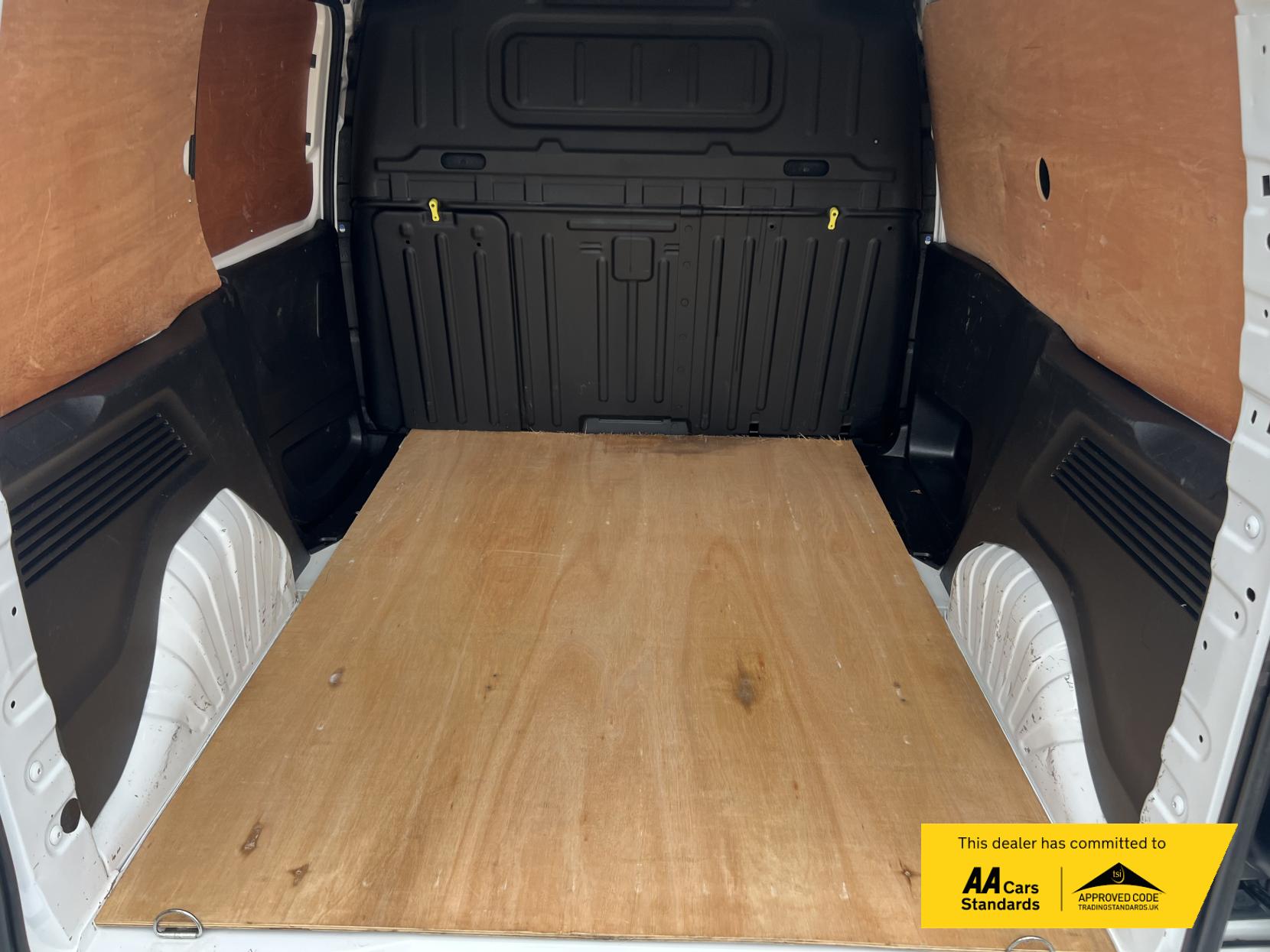 Vauxhall Combo 1.5 Turbo D 2300 Sportive Panel Van 4dr Diesel Manual L1 H1 Euro 6 (100 ps)
