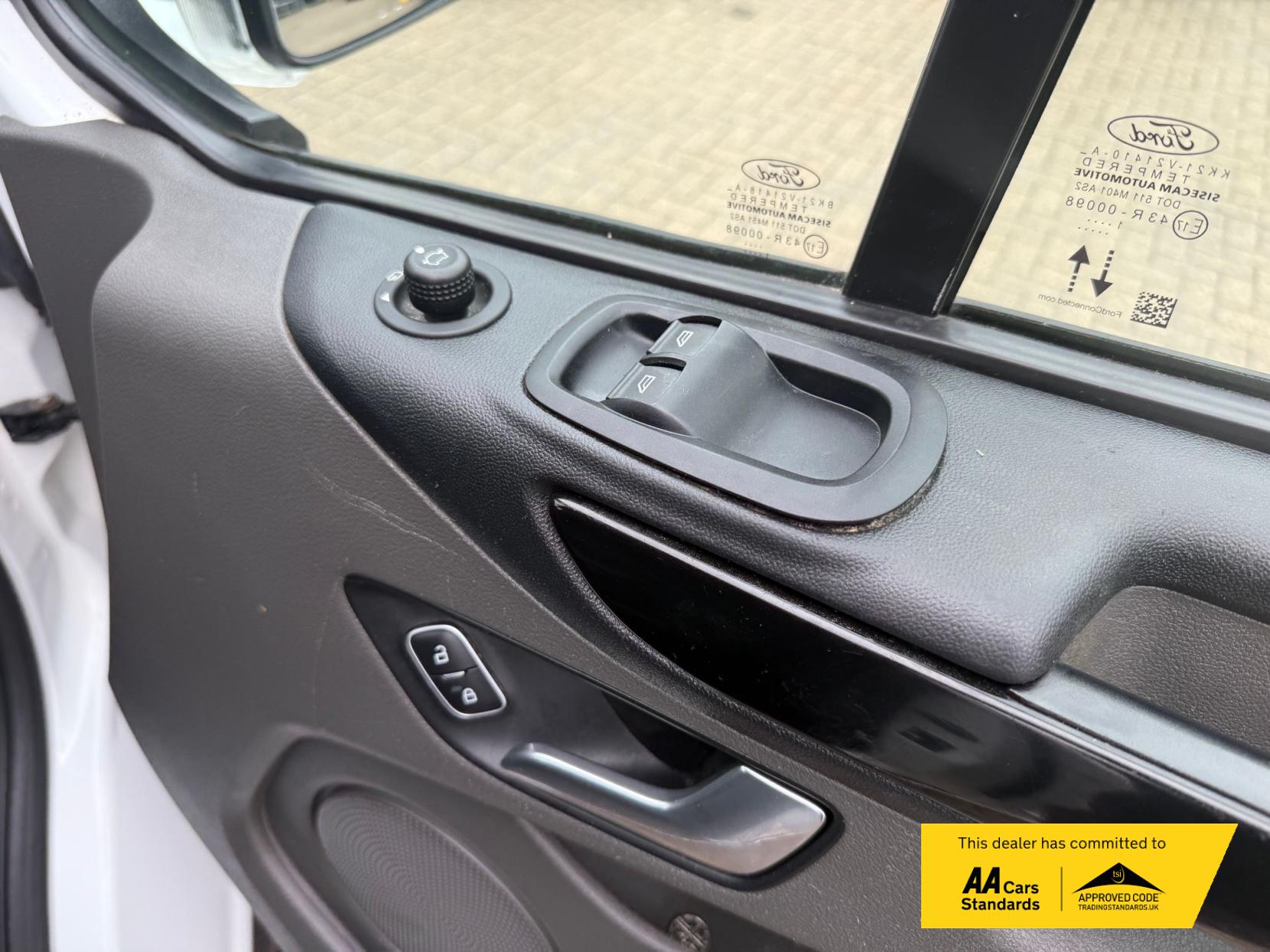 Ford Transit Custom 2.0 300 EcoBlue Limited Panel Van 5dr Diesel Manual L1 H1 Euro 6 (s/s) (130 ps)