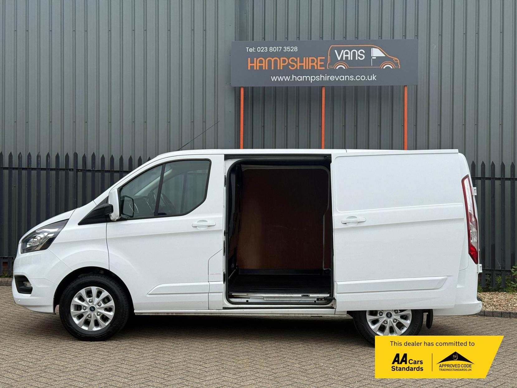 Ford Transit Custom 2.0 300 EcoBlue Limited Panel Van 5dr Diesel Manual L1 H1 Euro 6 (s/s) (130 ps)